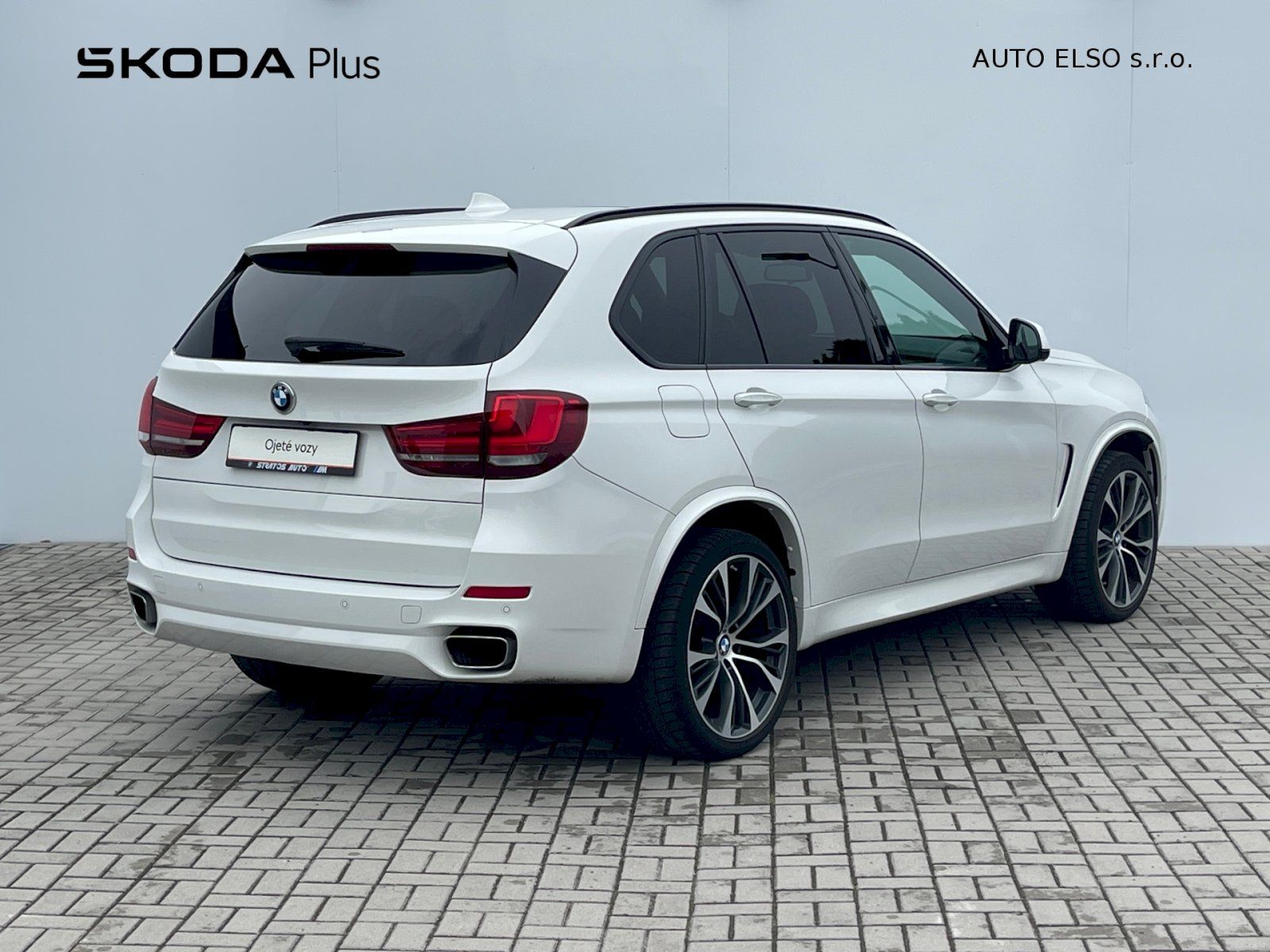 BMW X5, 3.0 / 230 kW xDrive 40d M-Pake - fotka 2