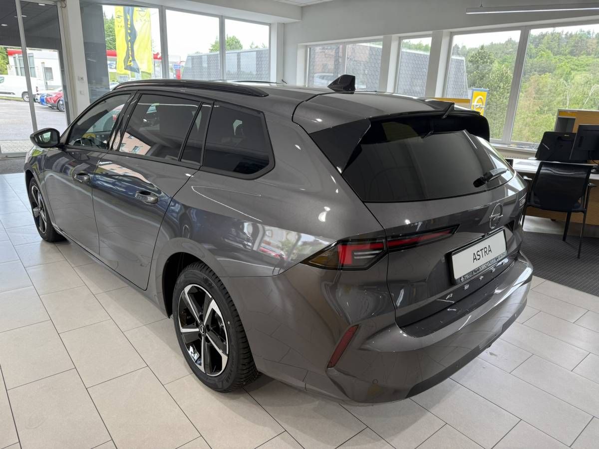 Opel Astra, Edition ST 1.2 TURBO AUT (96kW - fotka 3