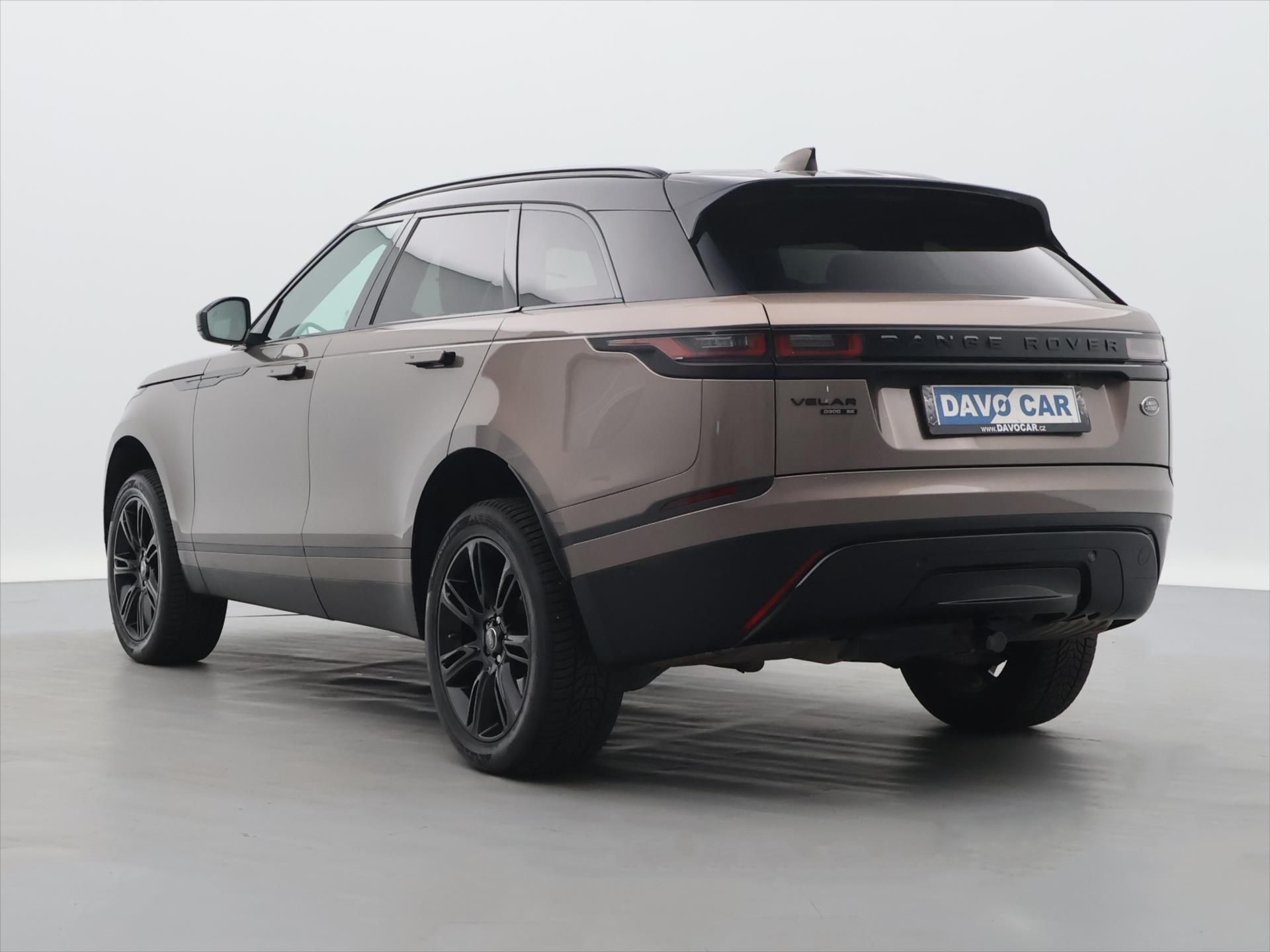 Land Rover Range Rover Velar, 3,0 D300 S 221kW AUT CZ - fotka 5