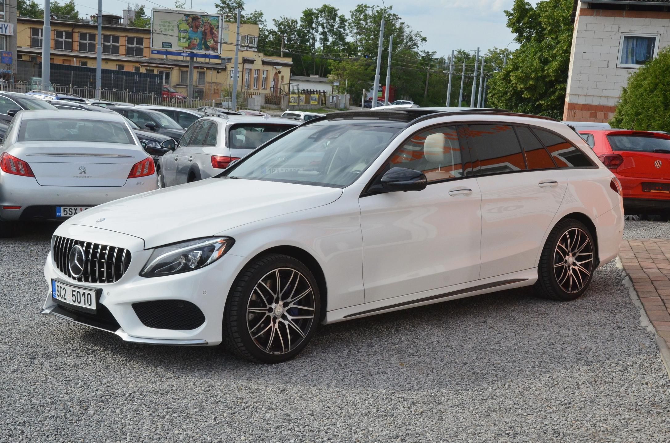 Mercedes-Benz Třídy C, C 250d AT /LED/ PANO/ NEZ.TOP. - fotka 3