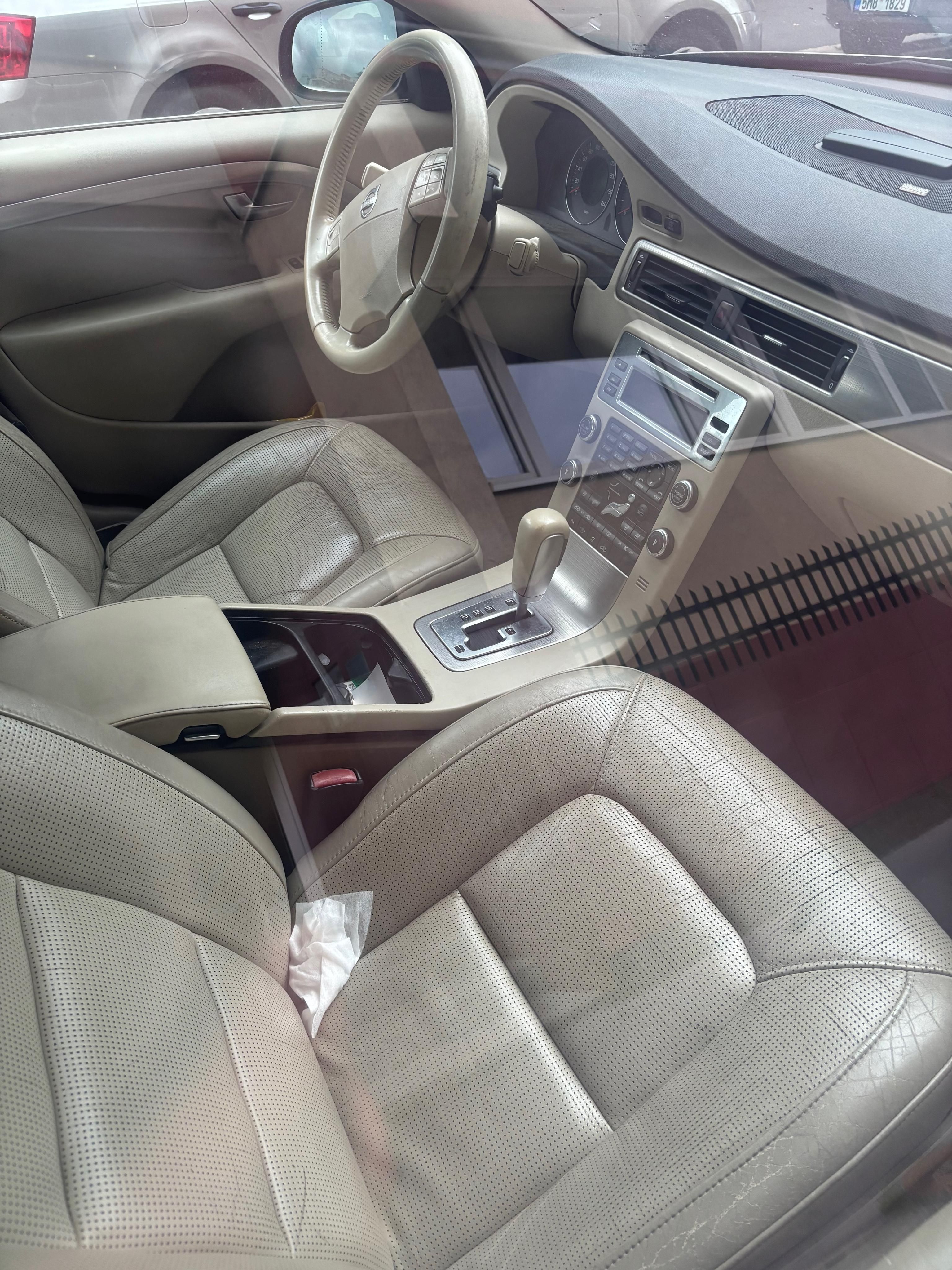 Volvo S80, D5 - fotka 3