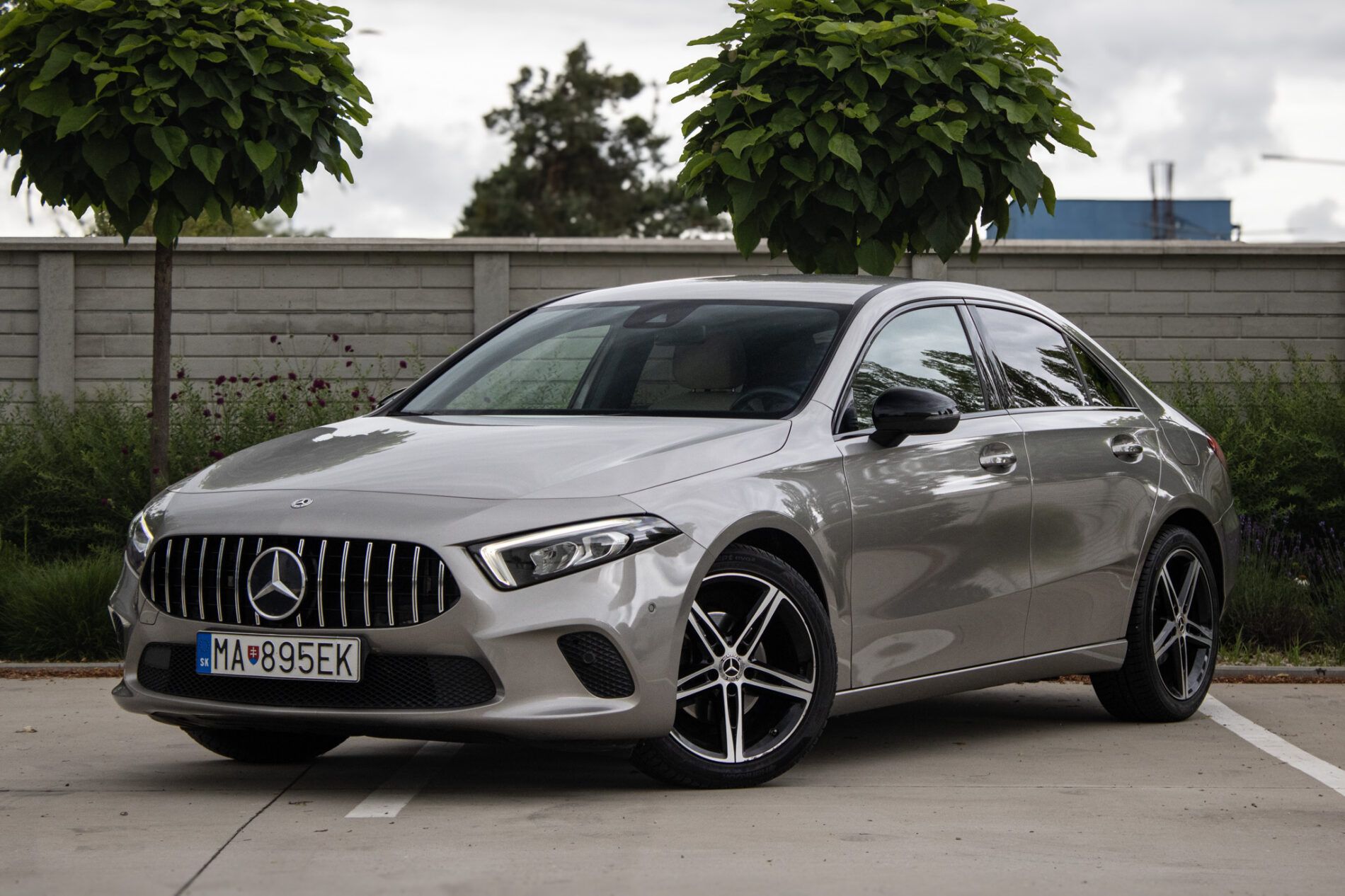 Mercedes-Benz, A trieda
