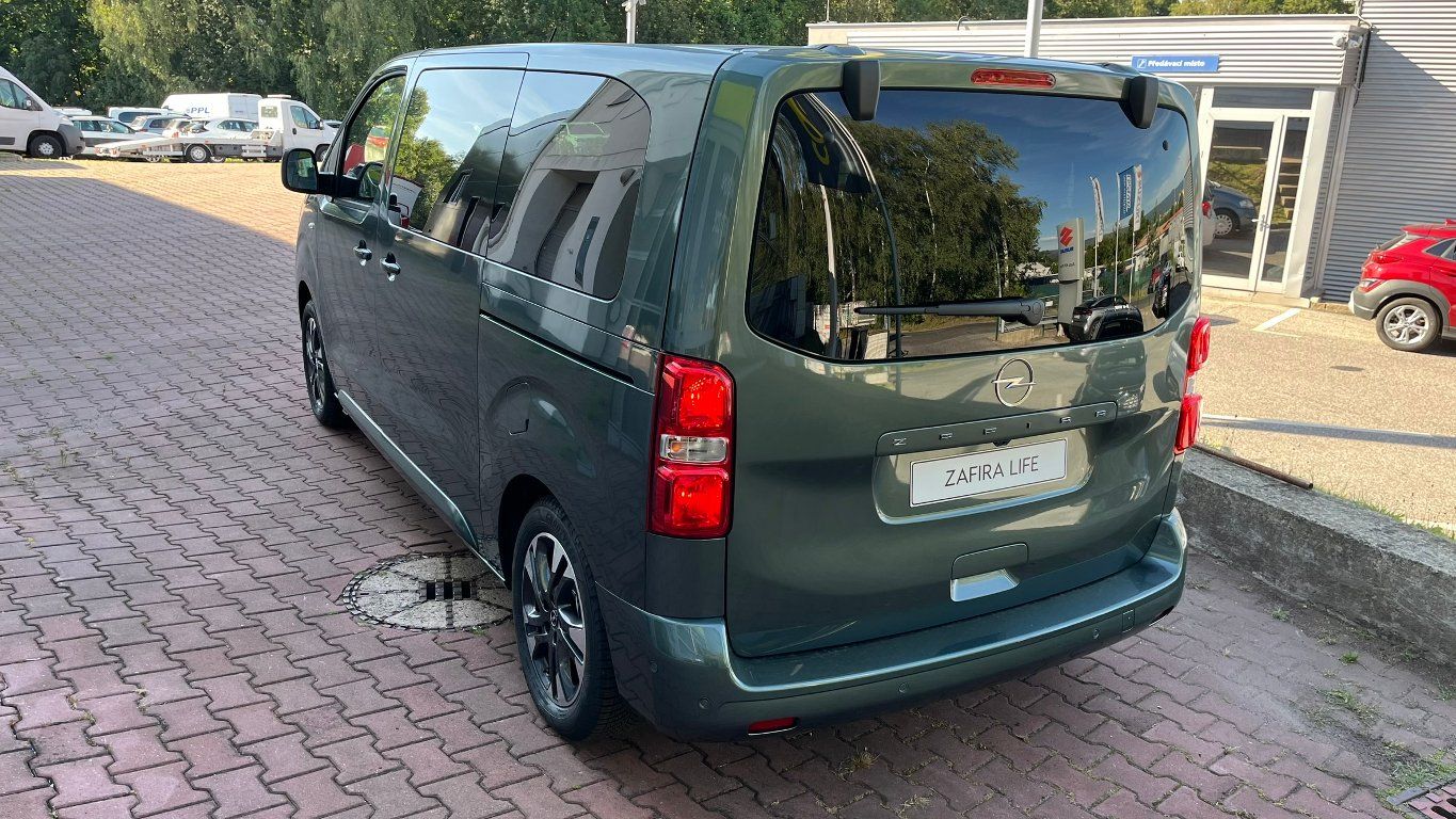 Opel Zafira, ELEGANCE M 2.2D (132kW) AT-8 - fotka 4