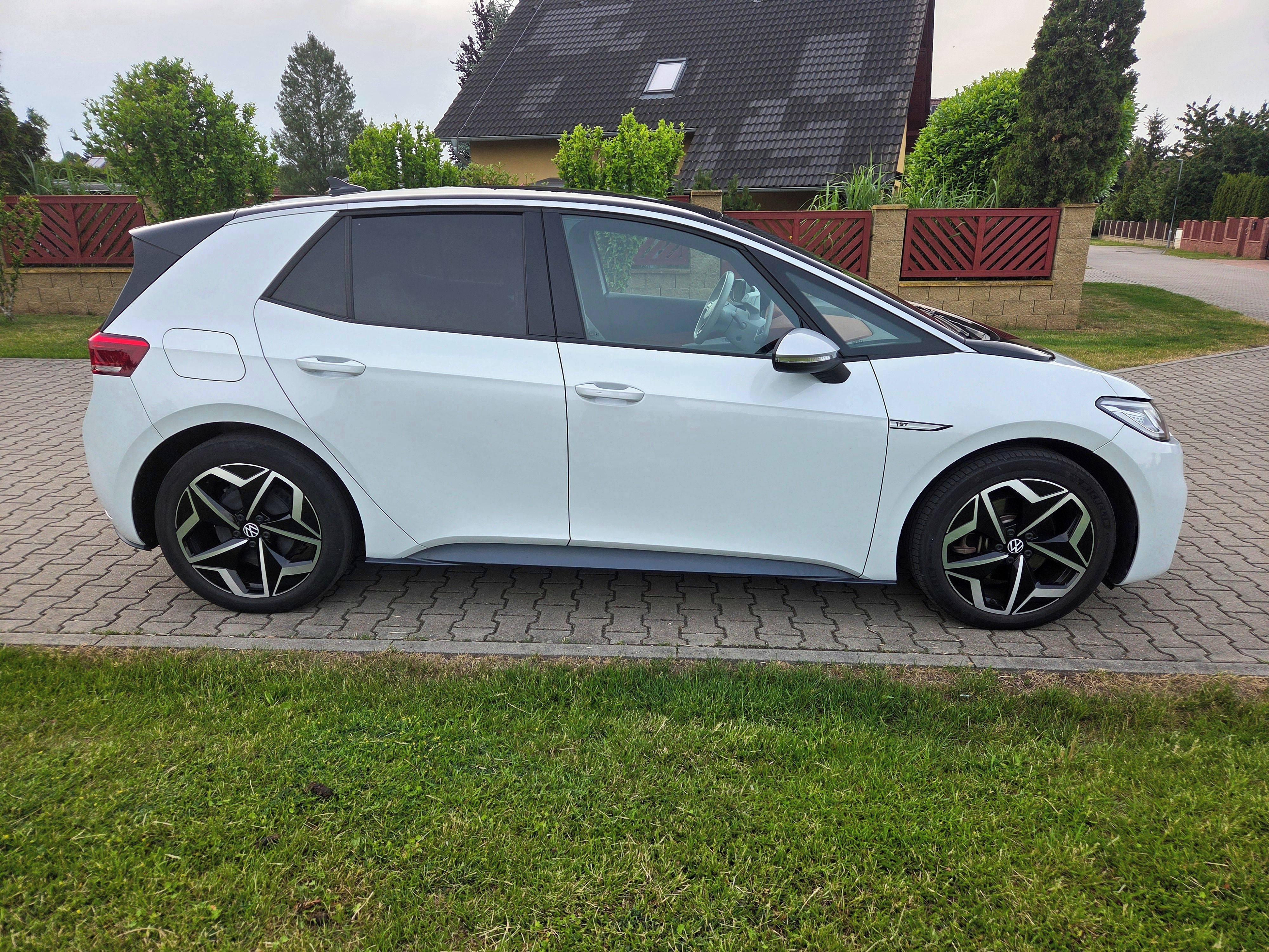 Volkswagen ID.3, 1st Plus Pro, 150 kw (62 kWh) - fotka 5