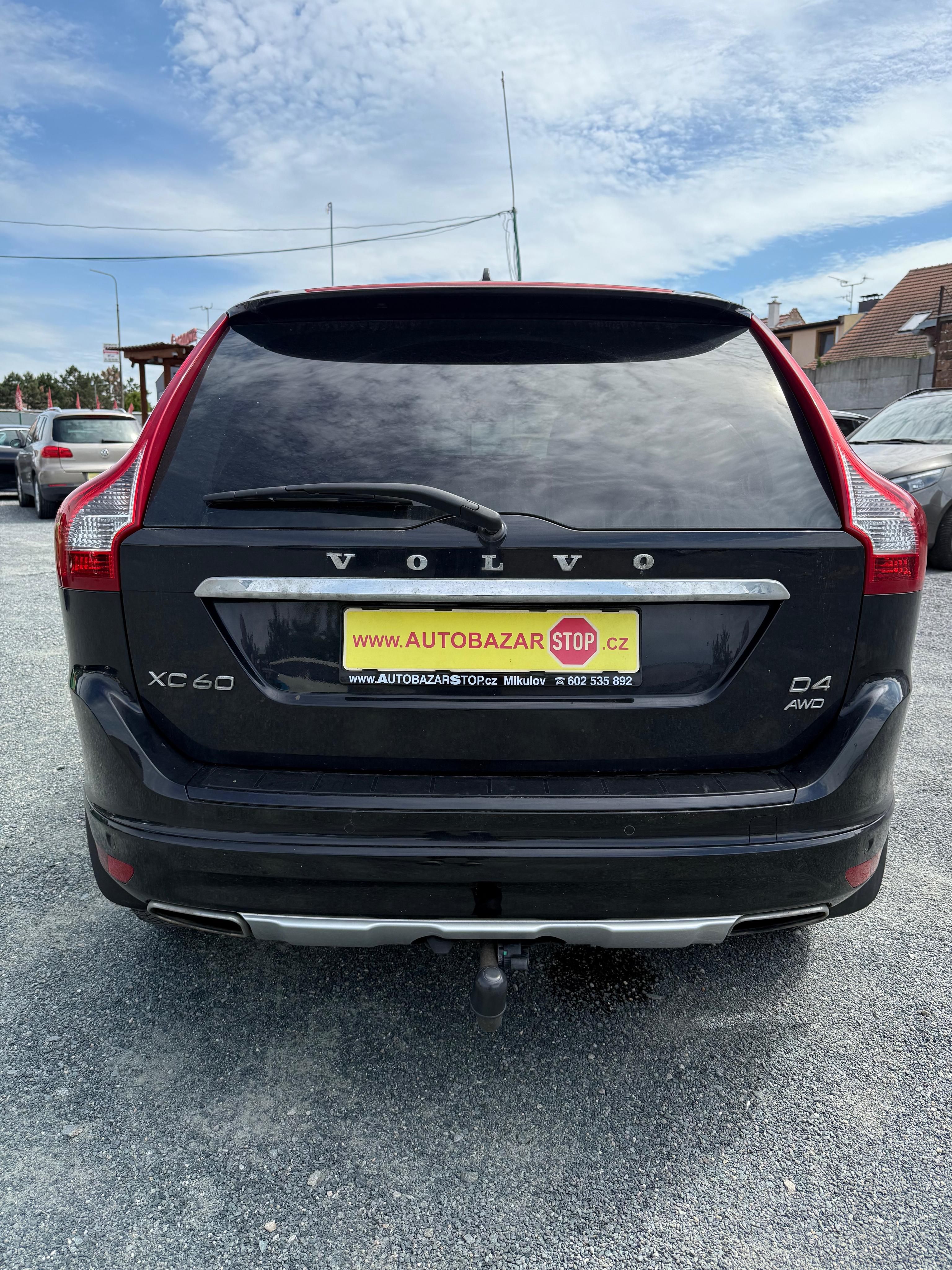 Volvo XC60, D5 AWD 4X4 133kW SERVISKA - fotka 5