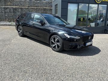Volvo V90 2021