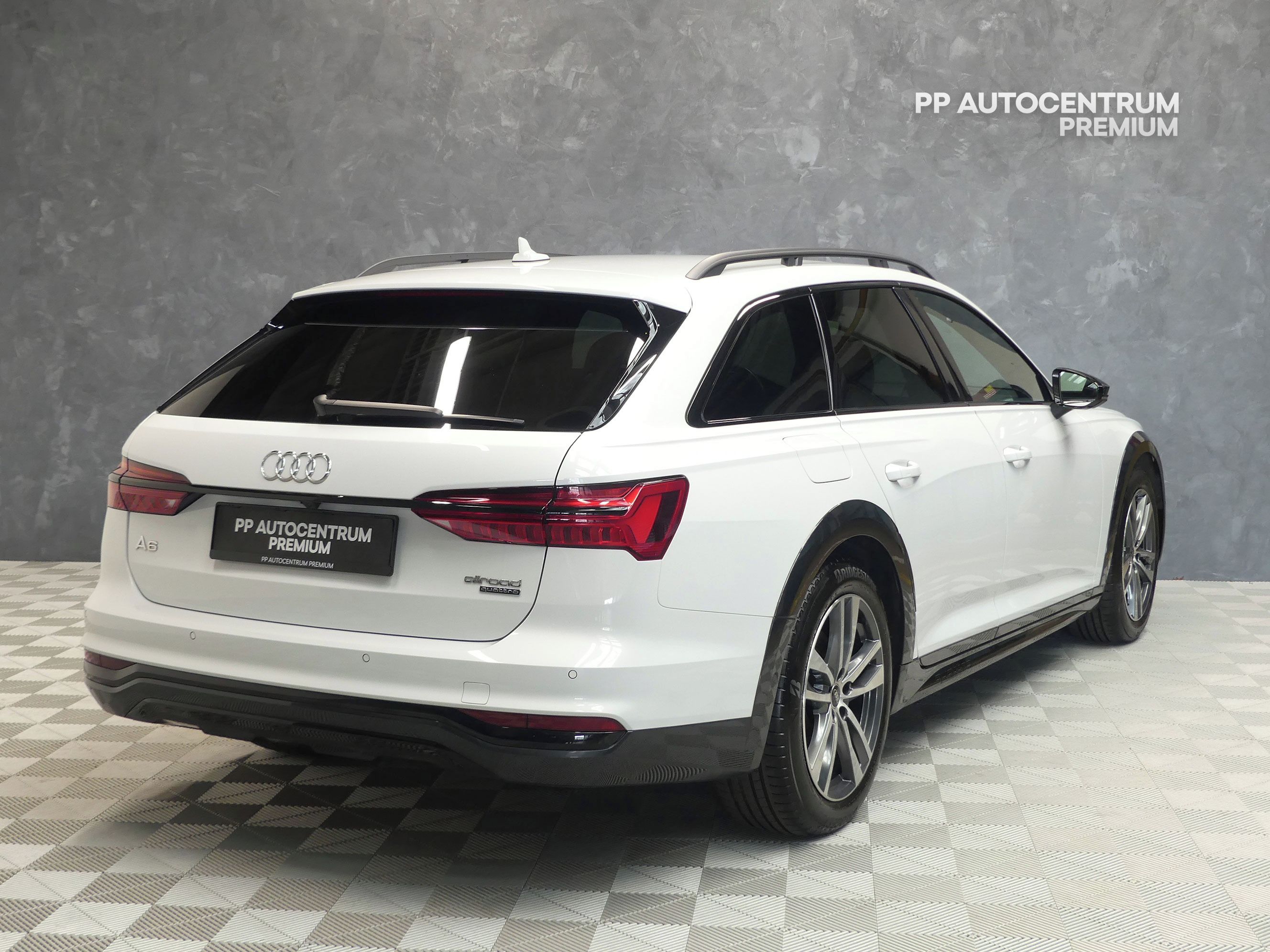 Audi A6 allroad, 40TDI 150kW S-tronic Quattro - fotka 2