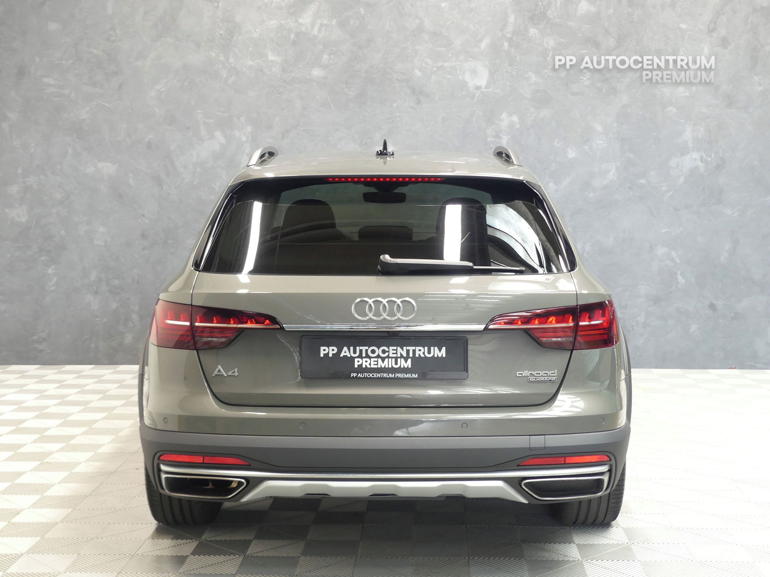 Audi A4 allroad, 40TDI 150kW S-tronic Quattro - fotka 6