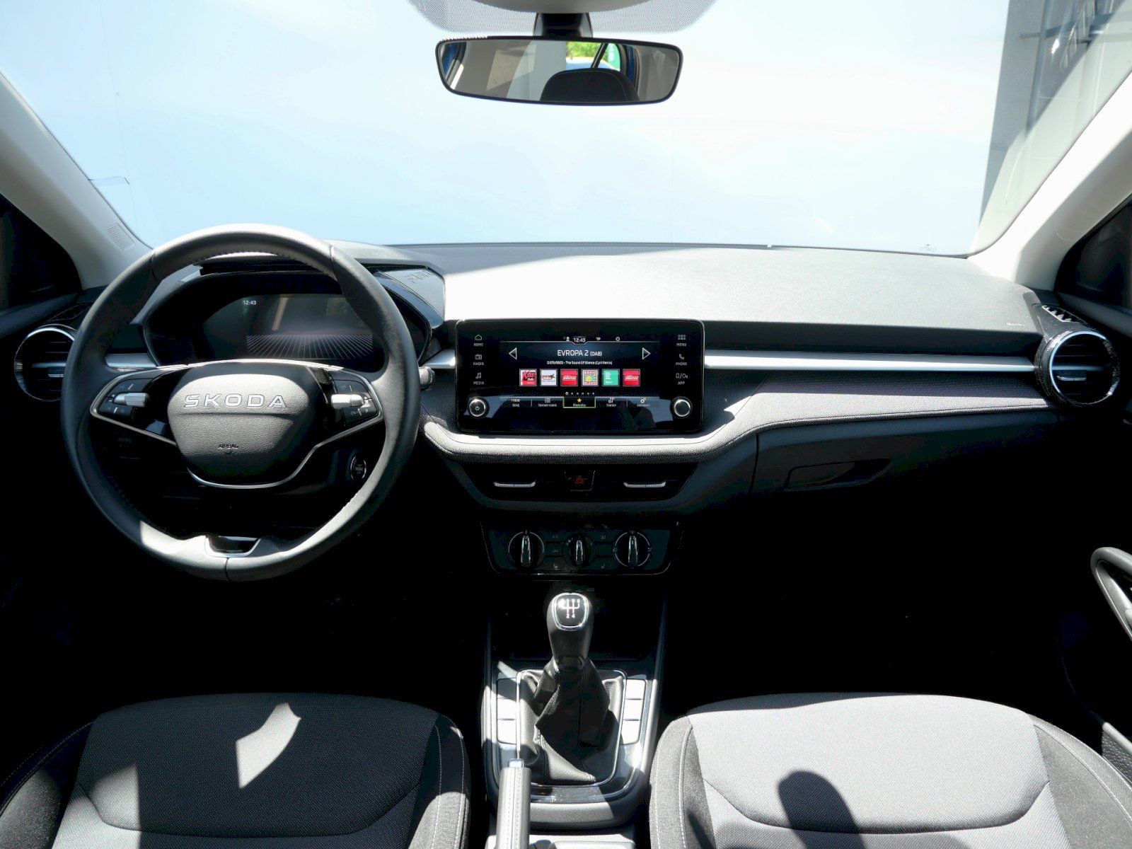 Škoda Fabia, Selection 1.0TSI 70kW - fotka 5