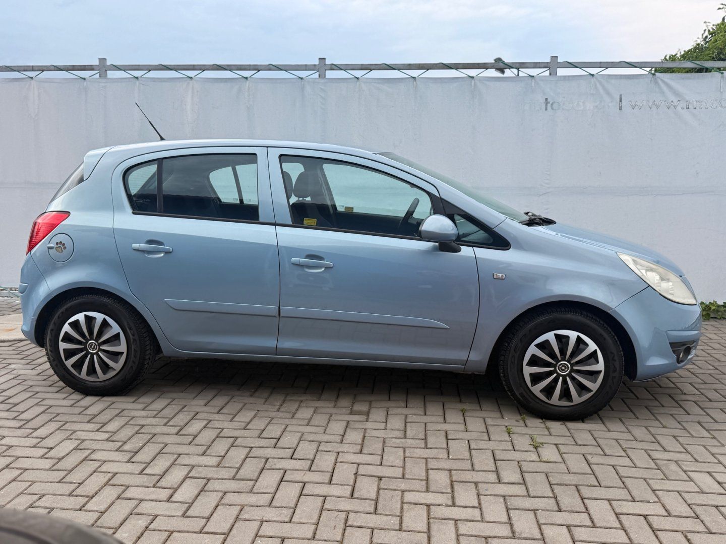 Opel Corsa, 1.2i 59kW*KLIMA*ČR*PNEU*CEBIA* - fotka 6