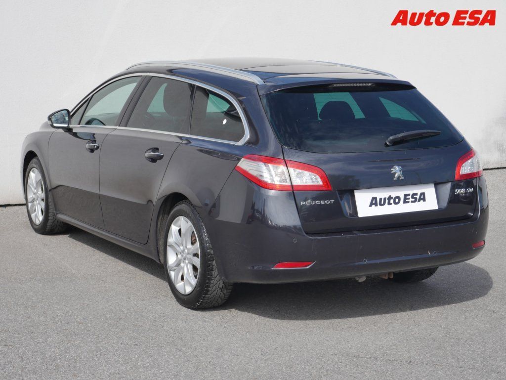 Peugeot 508, 2.0 HDi Panorama - fotka 4