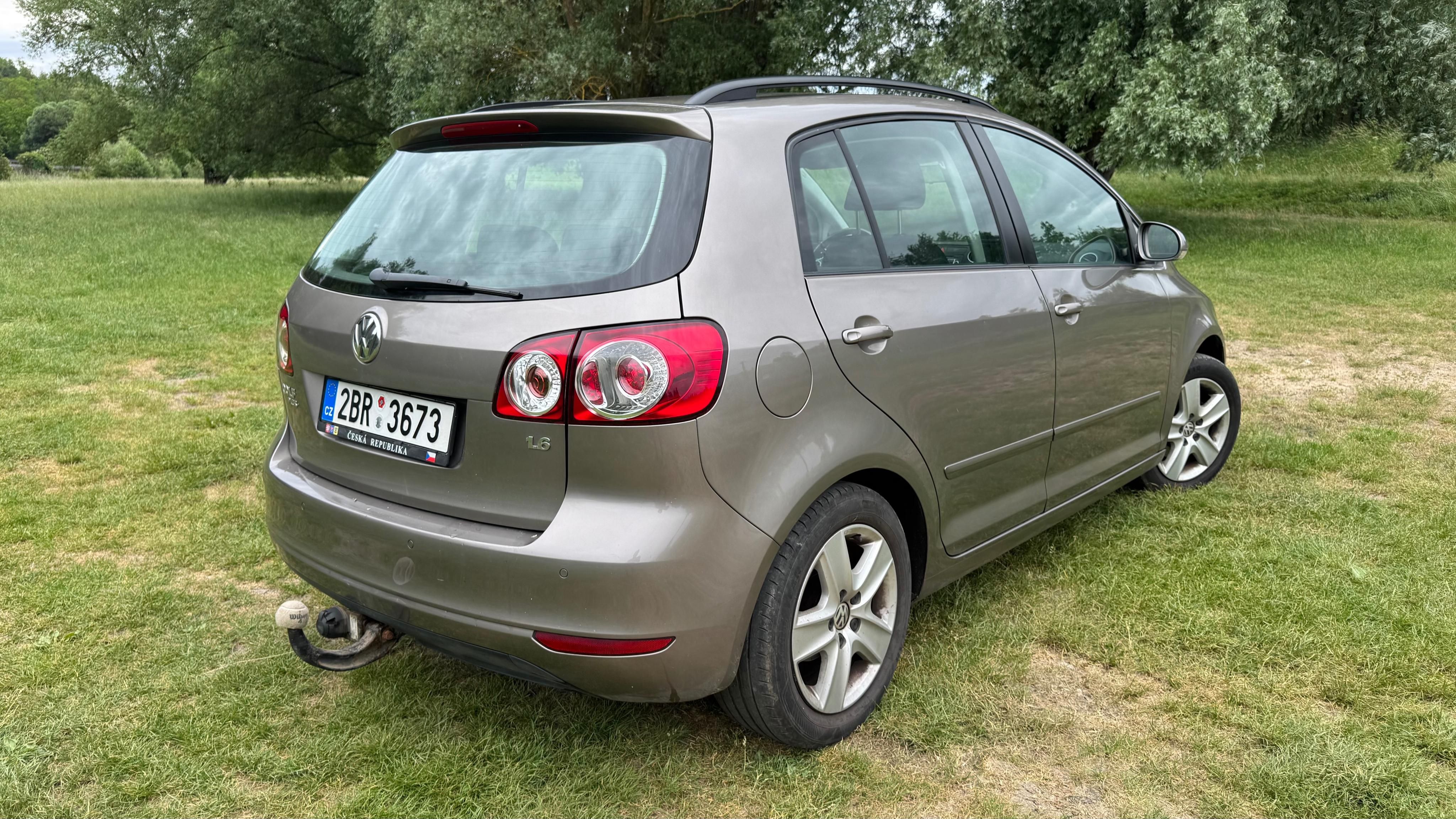 Volkswagen Golf Plus, 1.6 MPI 75 kW, tažné - fotka 5