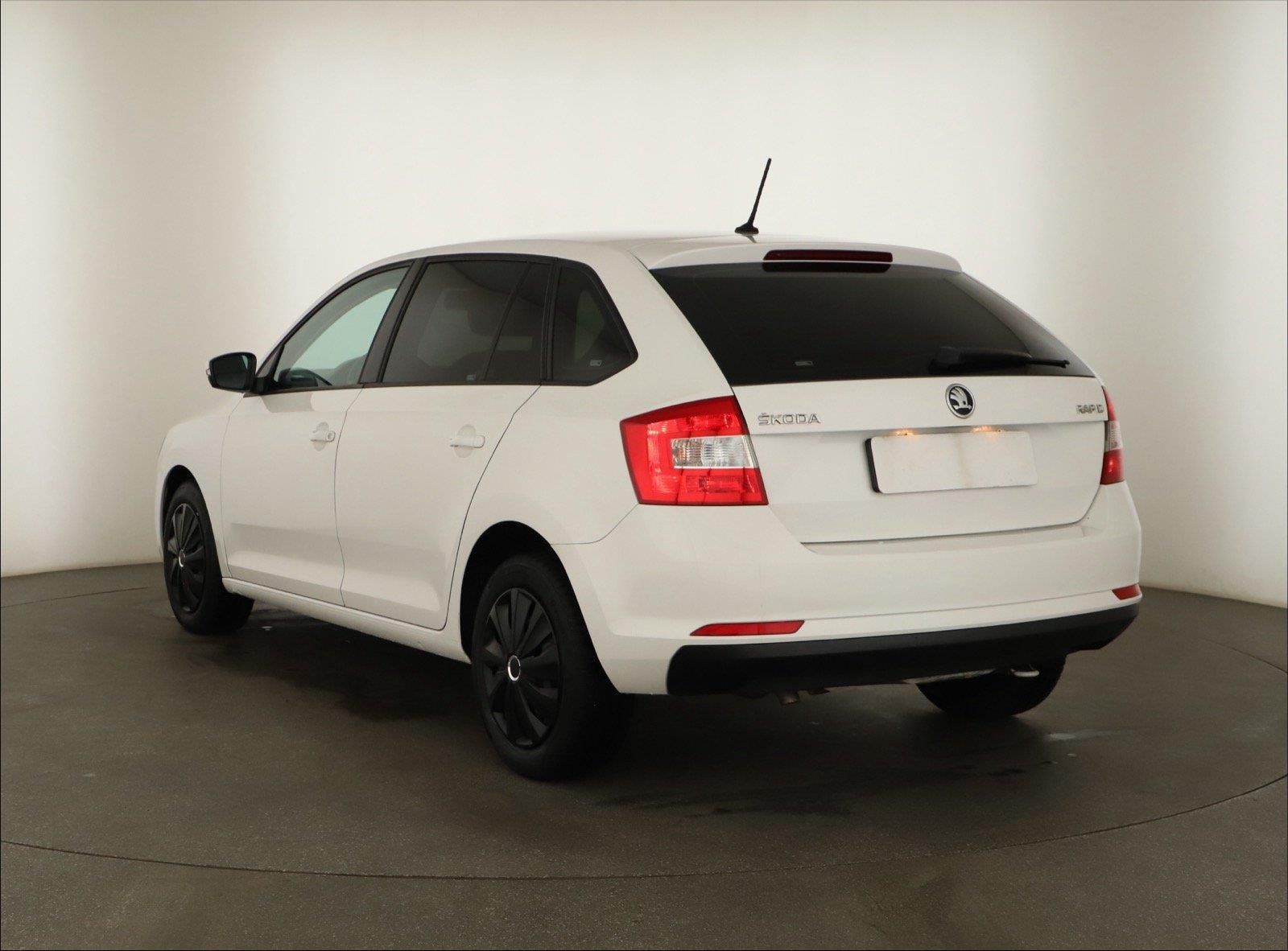 Škoda Rapid, 1.2 TSI - fotka 4