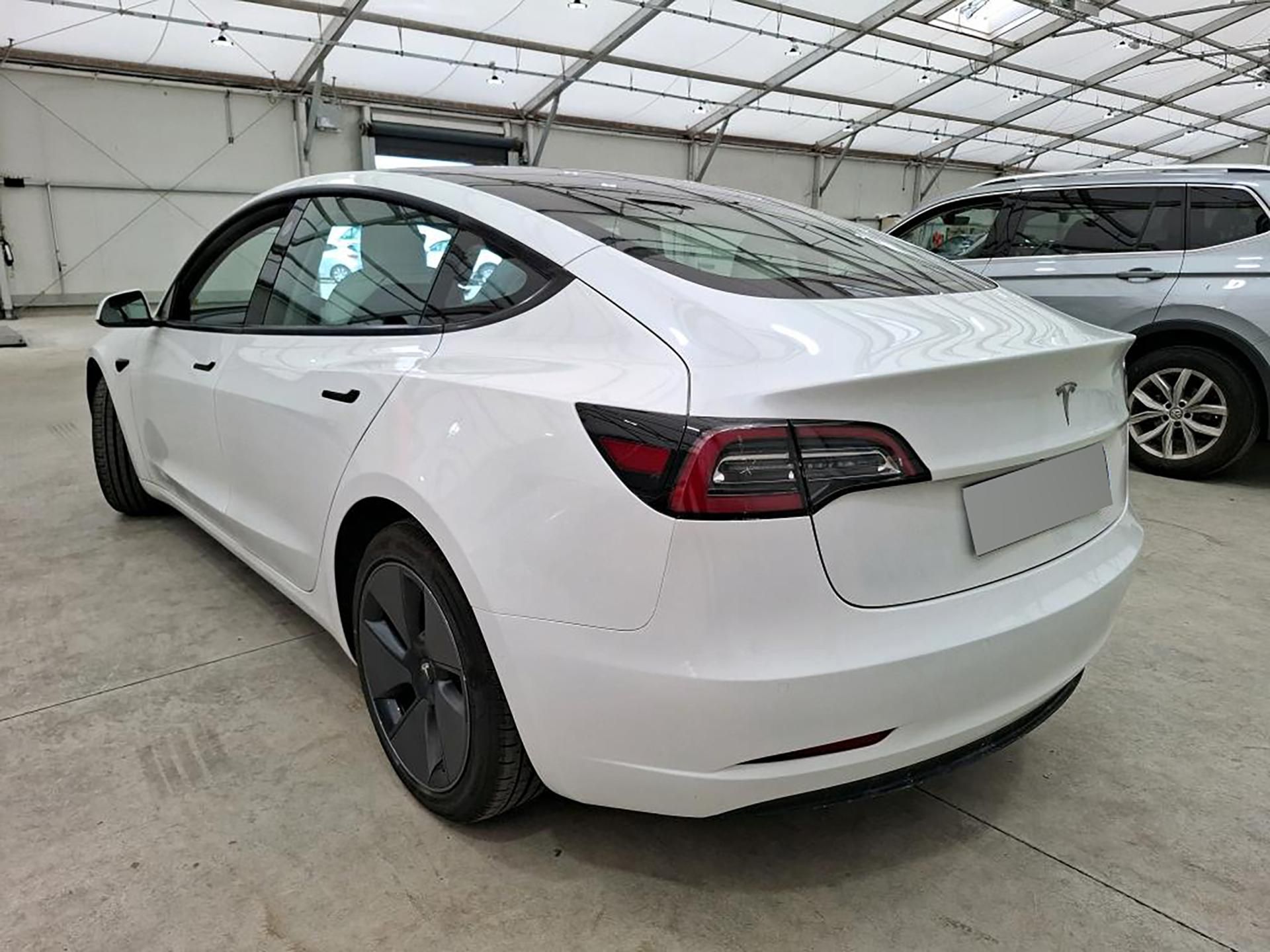 Tesla Model 3, SR+ Refresh | LFP - fotka 4
