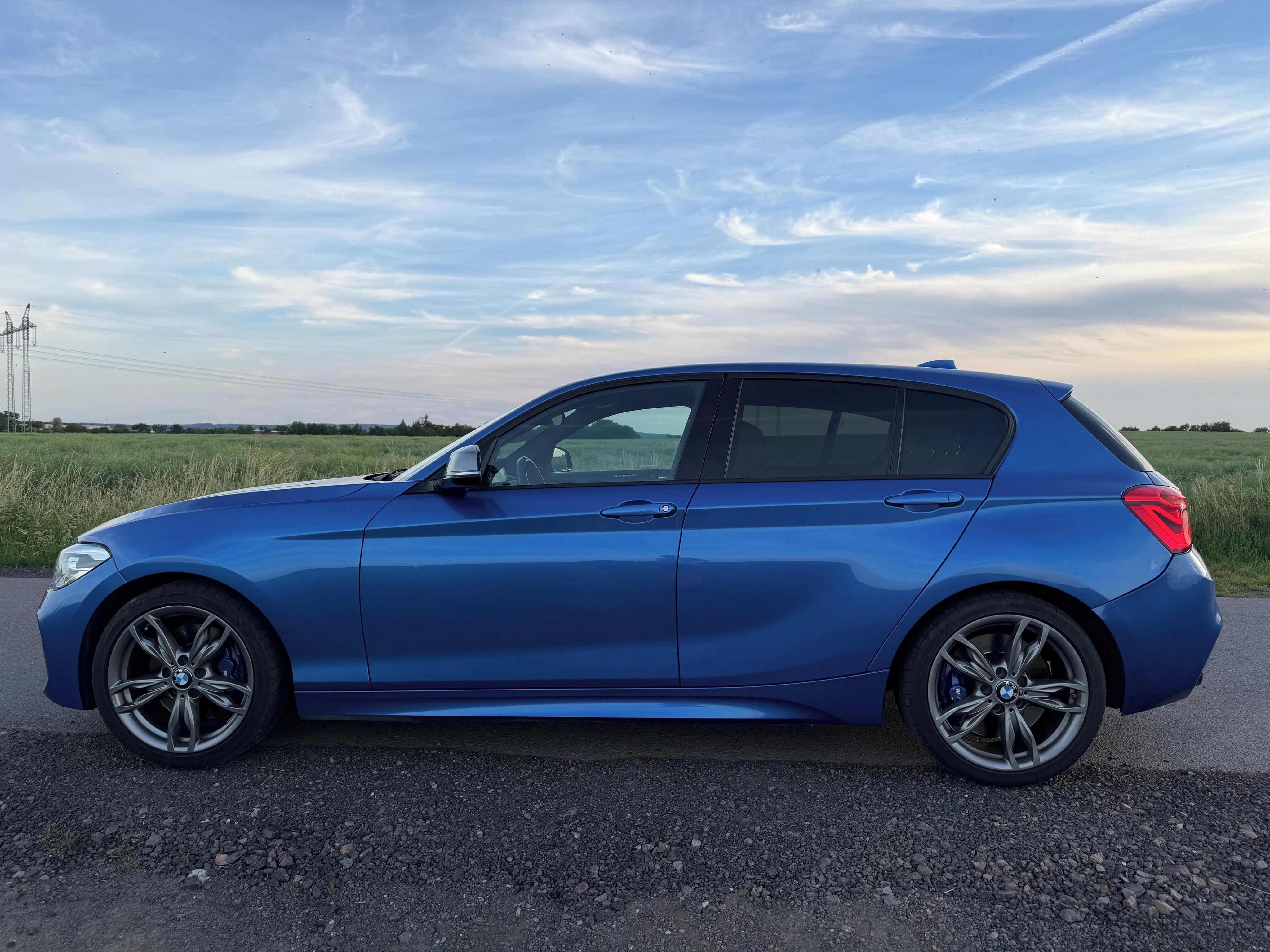 BMW Řada 1, M135i 240 kw xDrive CZ - fotka 4