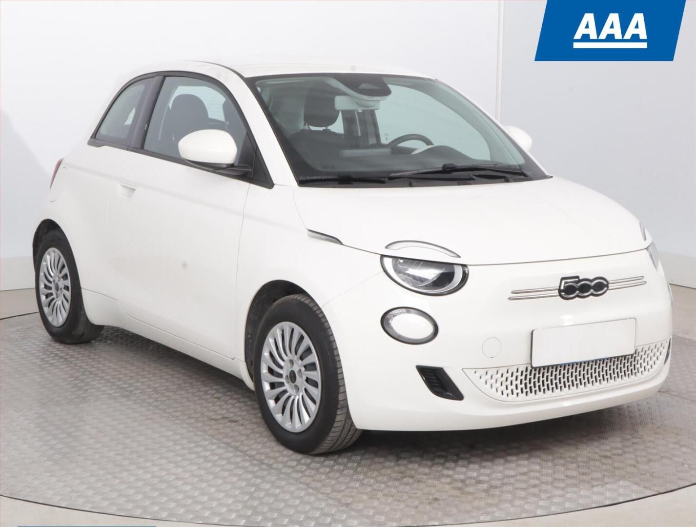 Fiat 500E, 42 kWh, SoH 93%, Automat