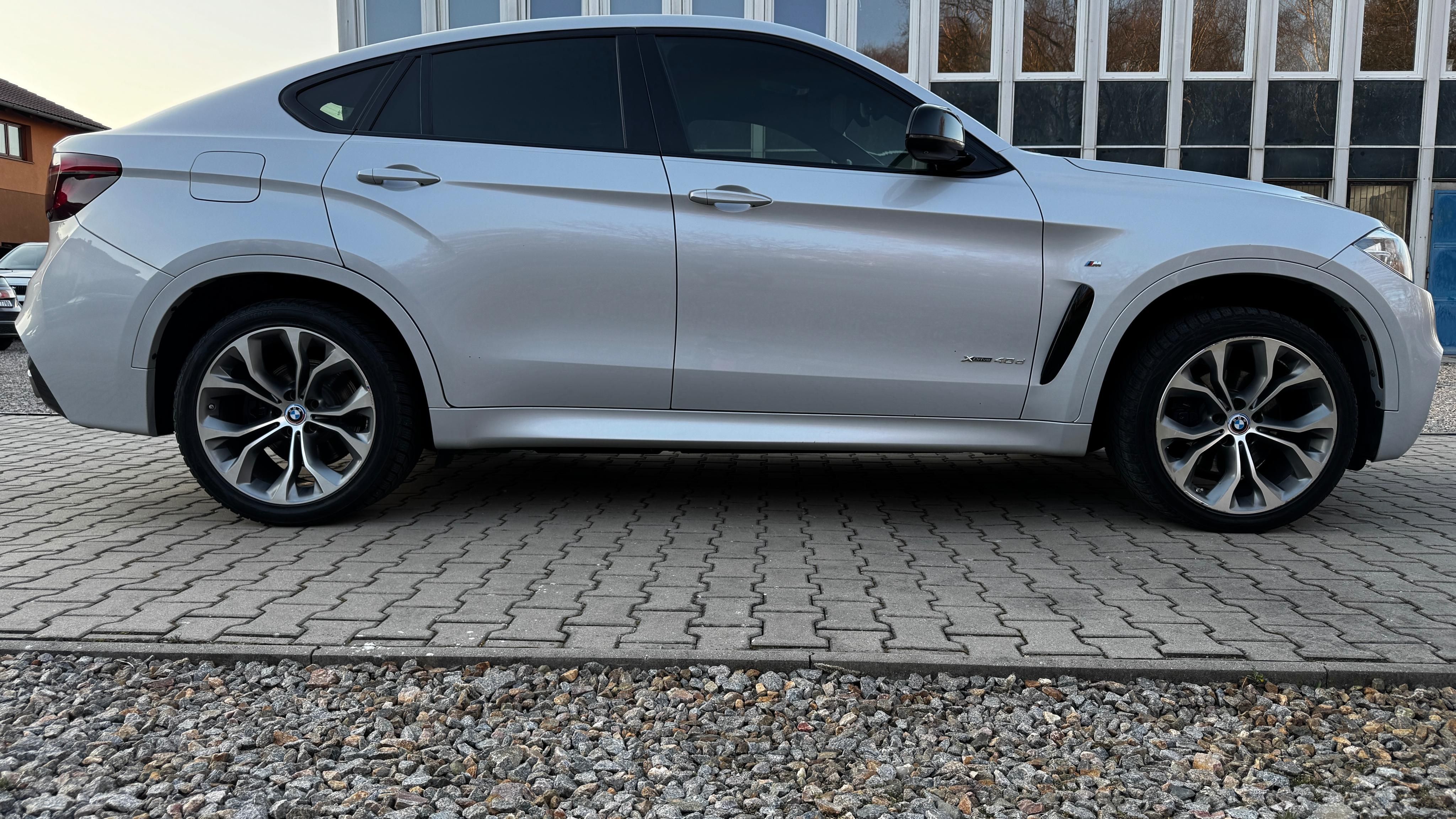 BMW X6, 40d XDrive m paket - fotka 3