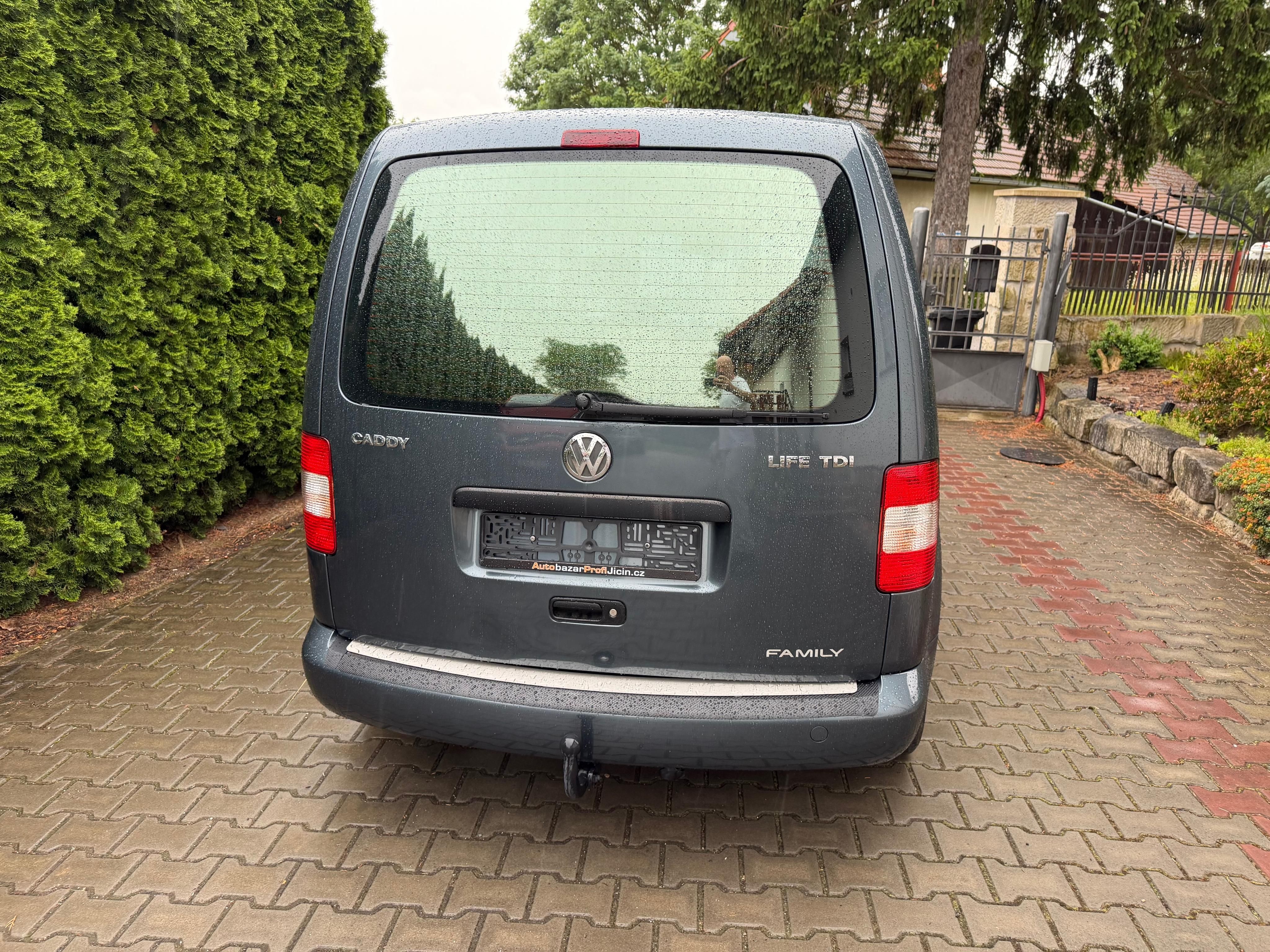 Volkswagen Caddy, 1,9 TDi/ 77Kw klima Tažné - fotka 5