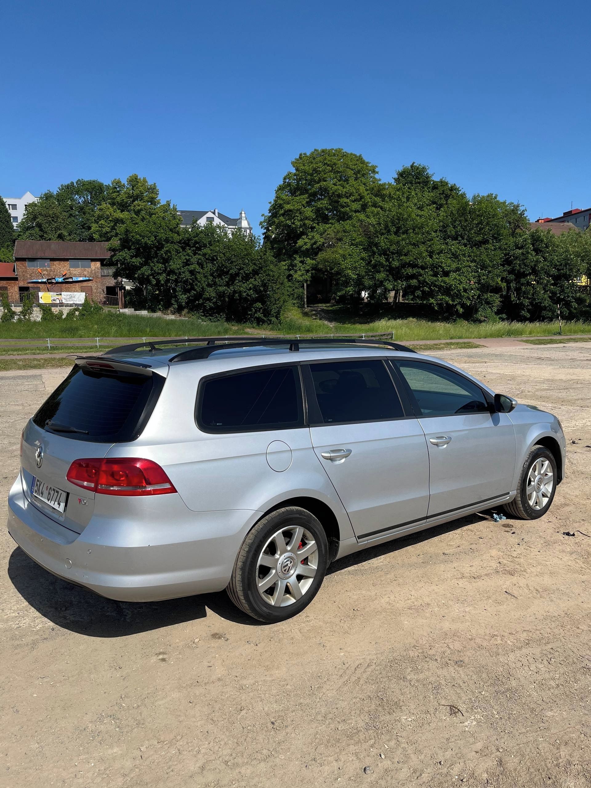Volkswagen Passat Variant - fotka 6