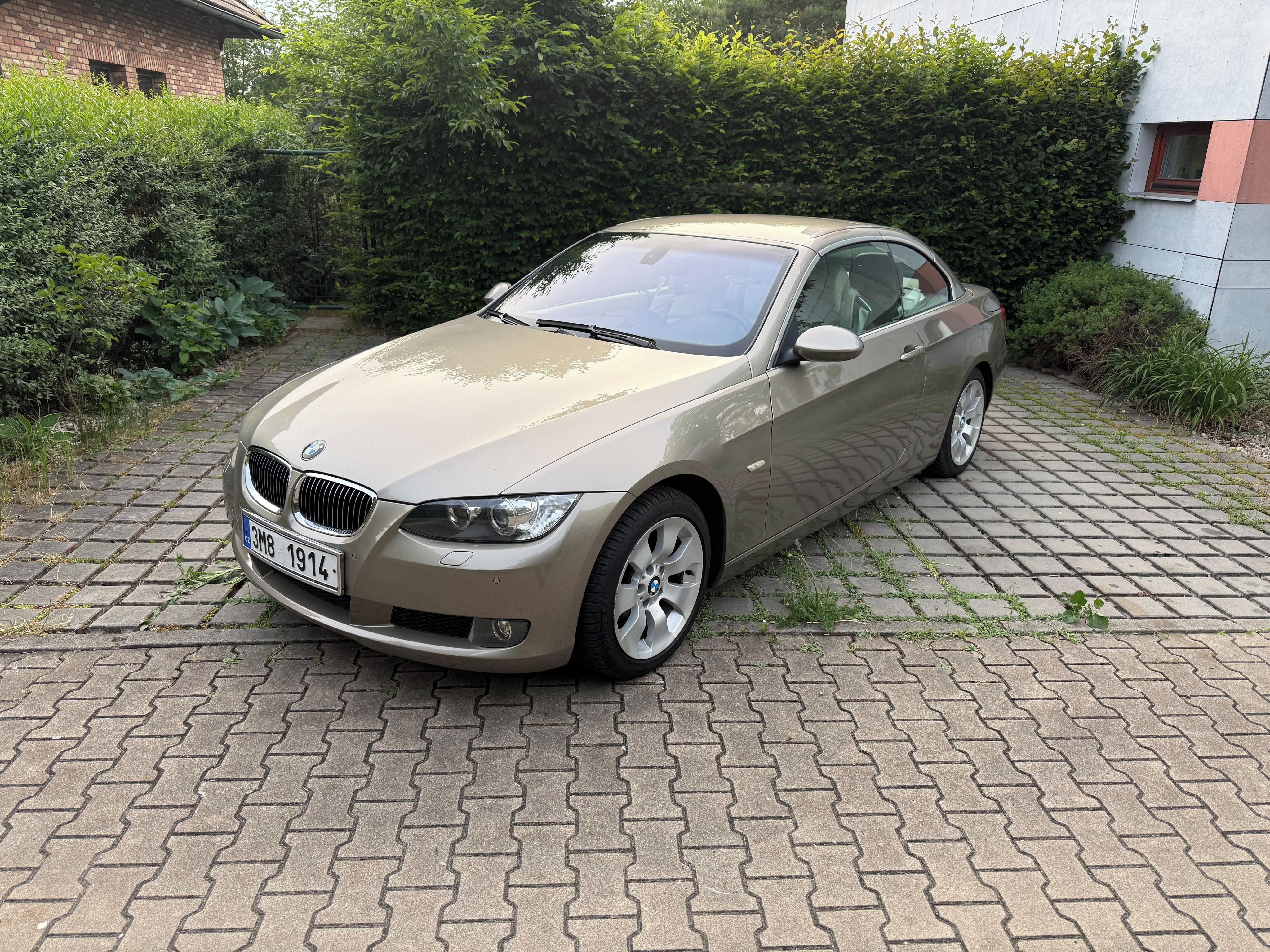 BMW Řada 3, BMW 325i Cabrio | super stav - fotka 4