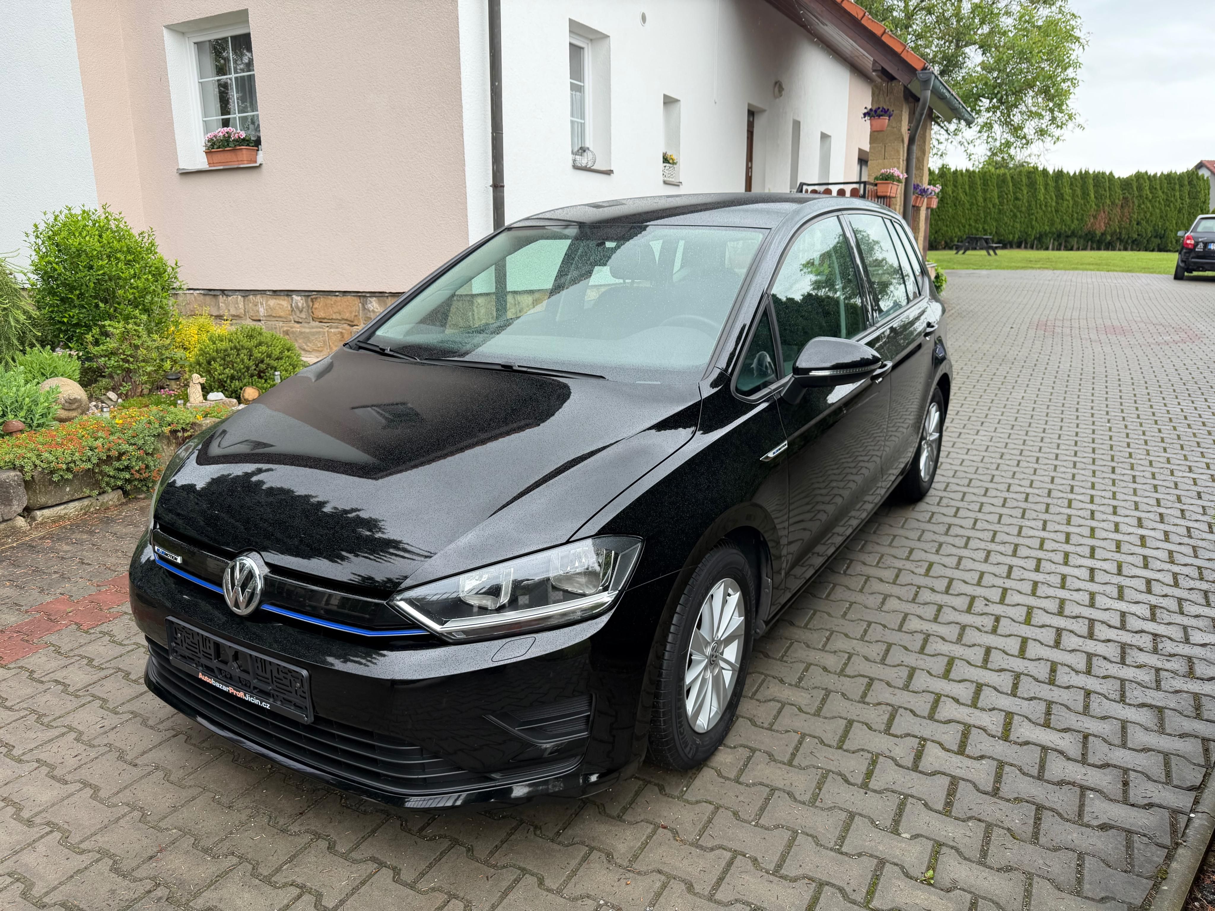 Volkswagen Golf Sportsvan, 1,0 TSi /85 Kw pravid.servis
