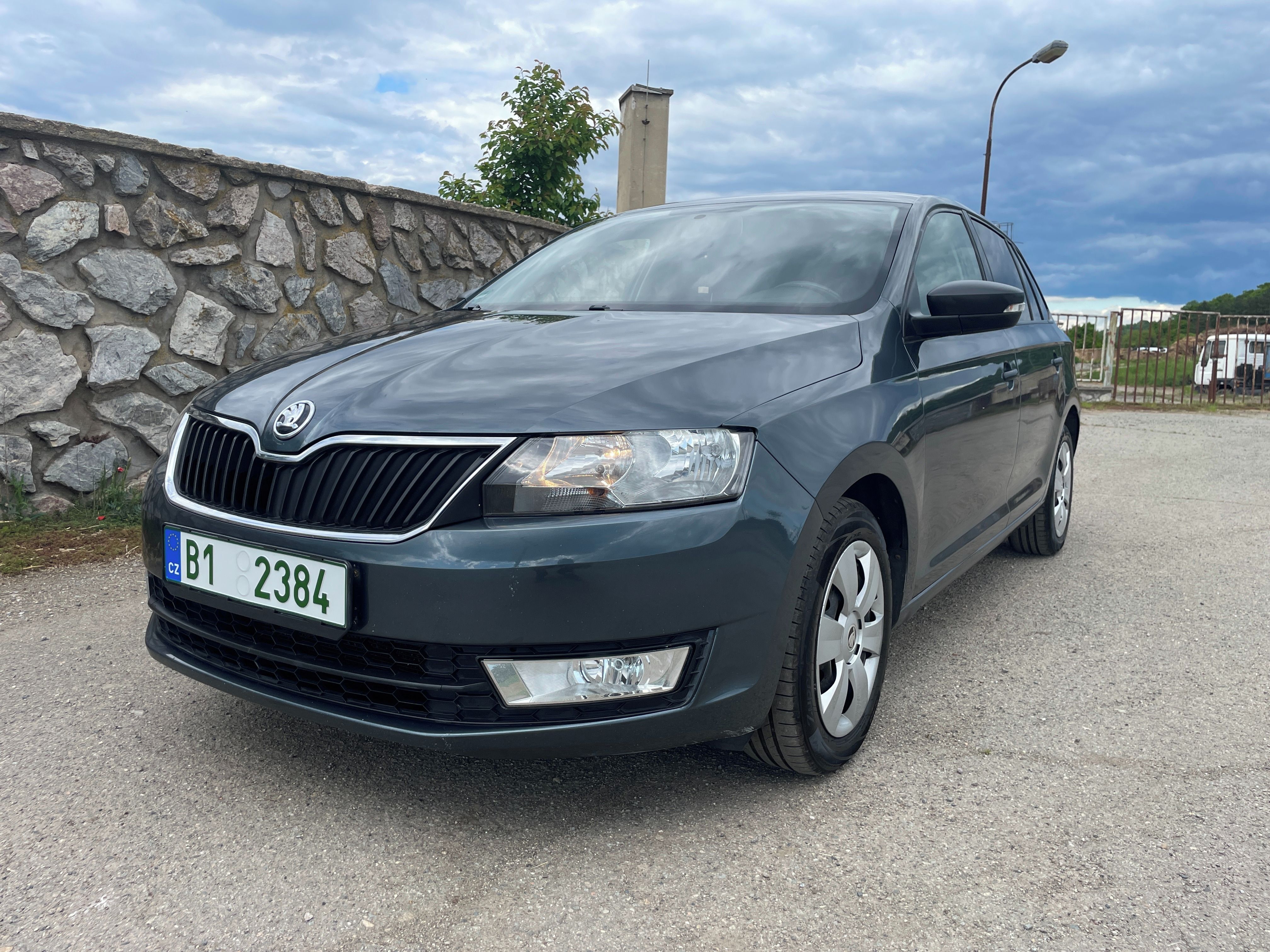 Škoda Rapid, 1.2tsi Spaceback 2017 - fotka 2