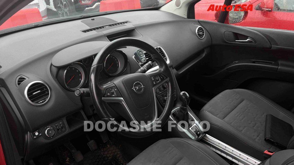 Opel Meriva, 1.4i,1.maj,ČR - fotka 3
