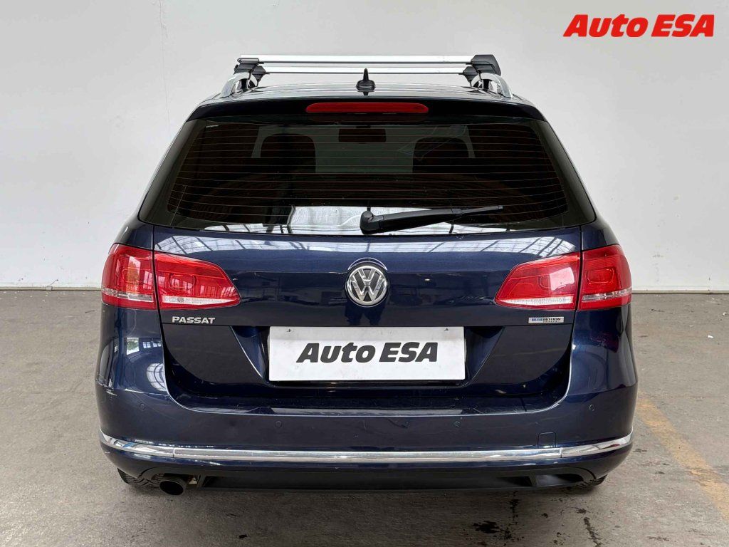 Volkswagen Passat, 1.6 - fotka 5