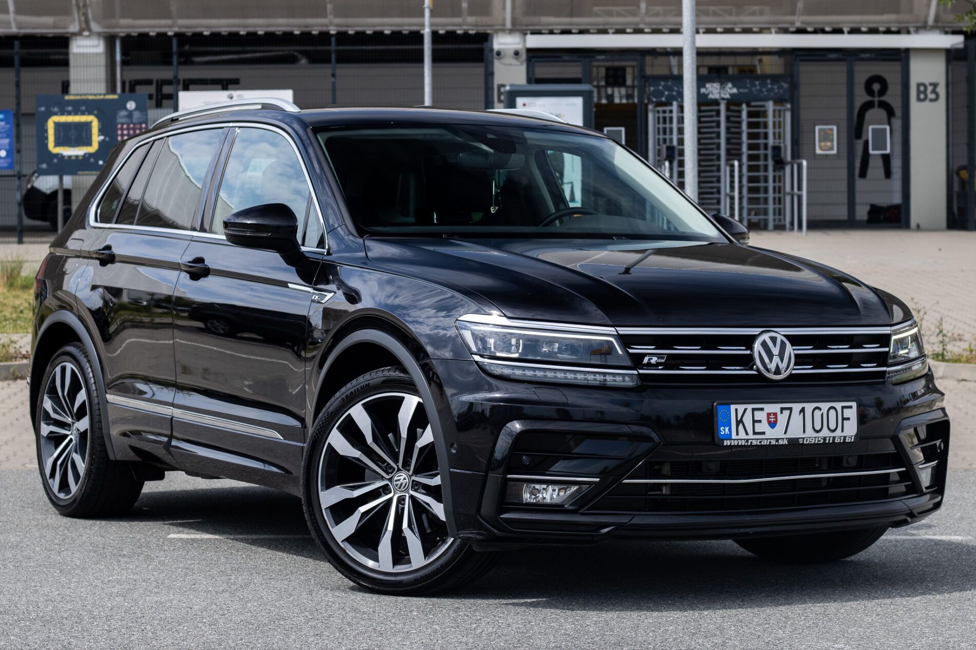 Volkswagen Tiguan - fotka 3
