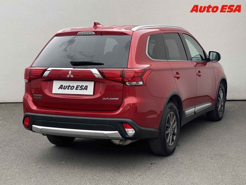 Mitsubishi Outlander, 2.0 - fotka 4