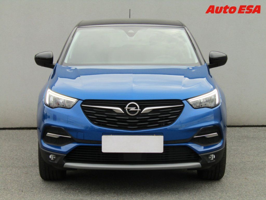 Opel Grandland X, 1.2 T,1.maj,ČR - fotka 2