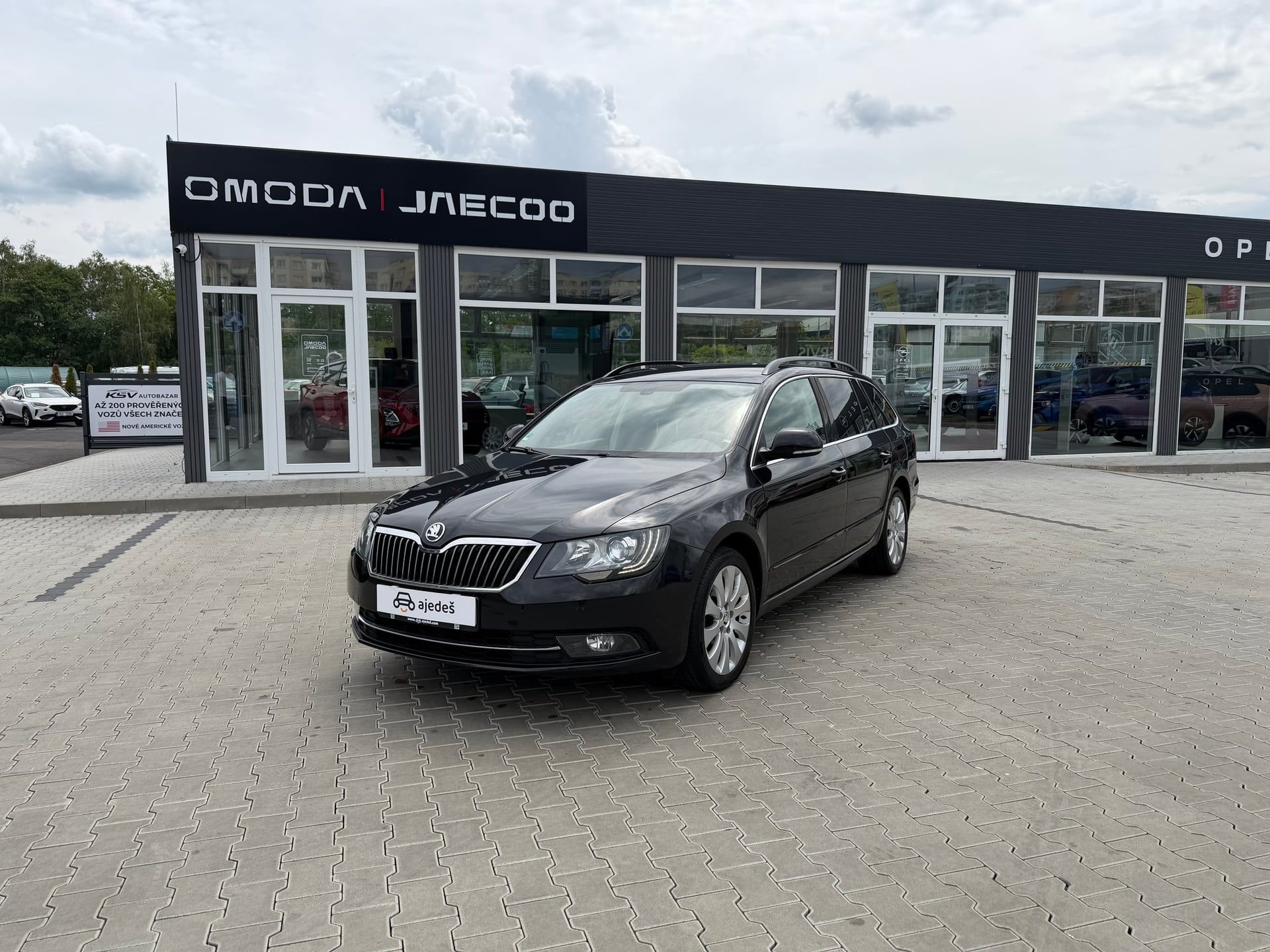 Škoda Superb, Combi/2.0TDI/4x4/DSG/Elegance
