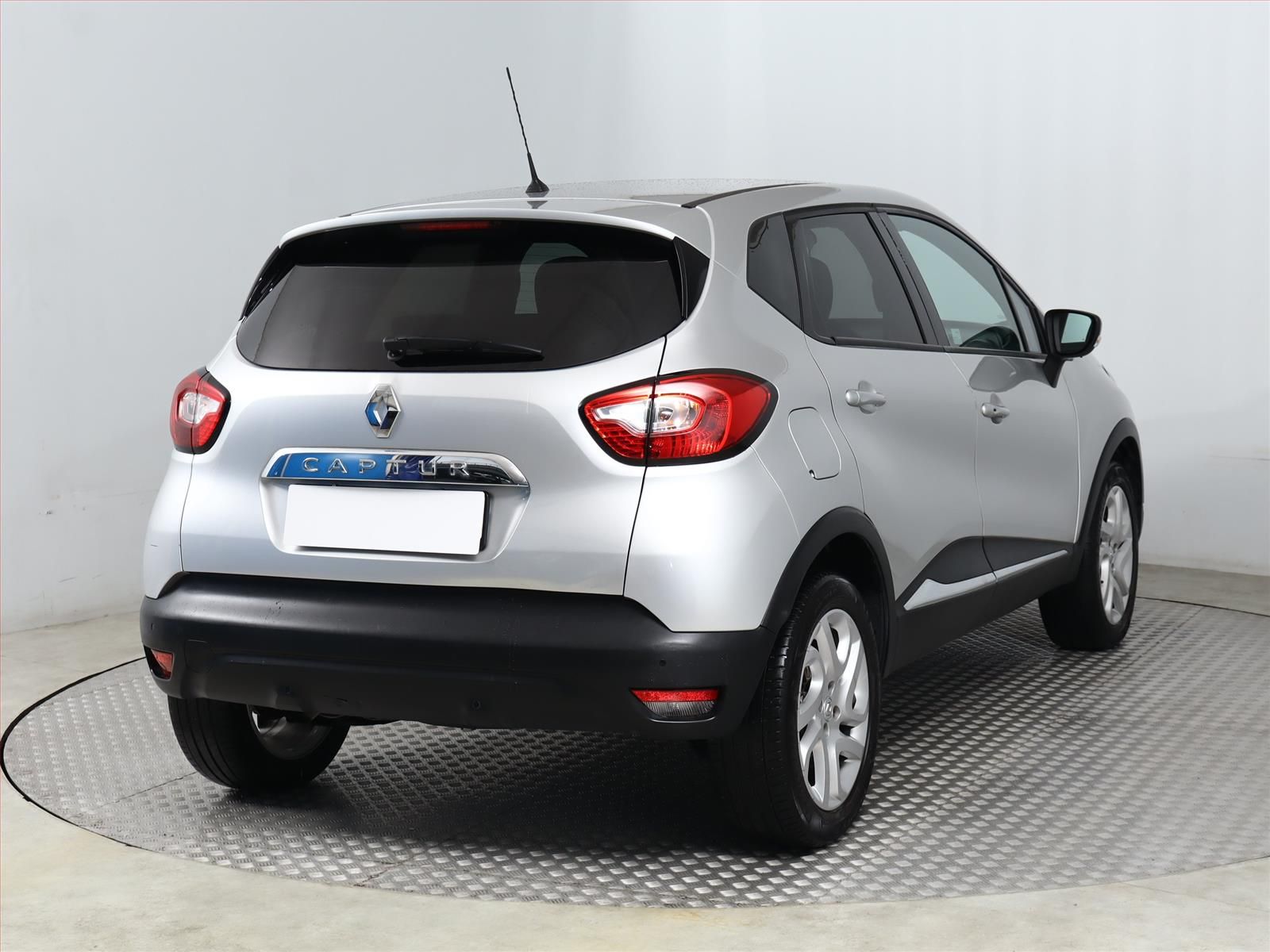 Renault Captur, 1.2 TCe, ČR,1.maj, Serv.kniha - fotka 5