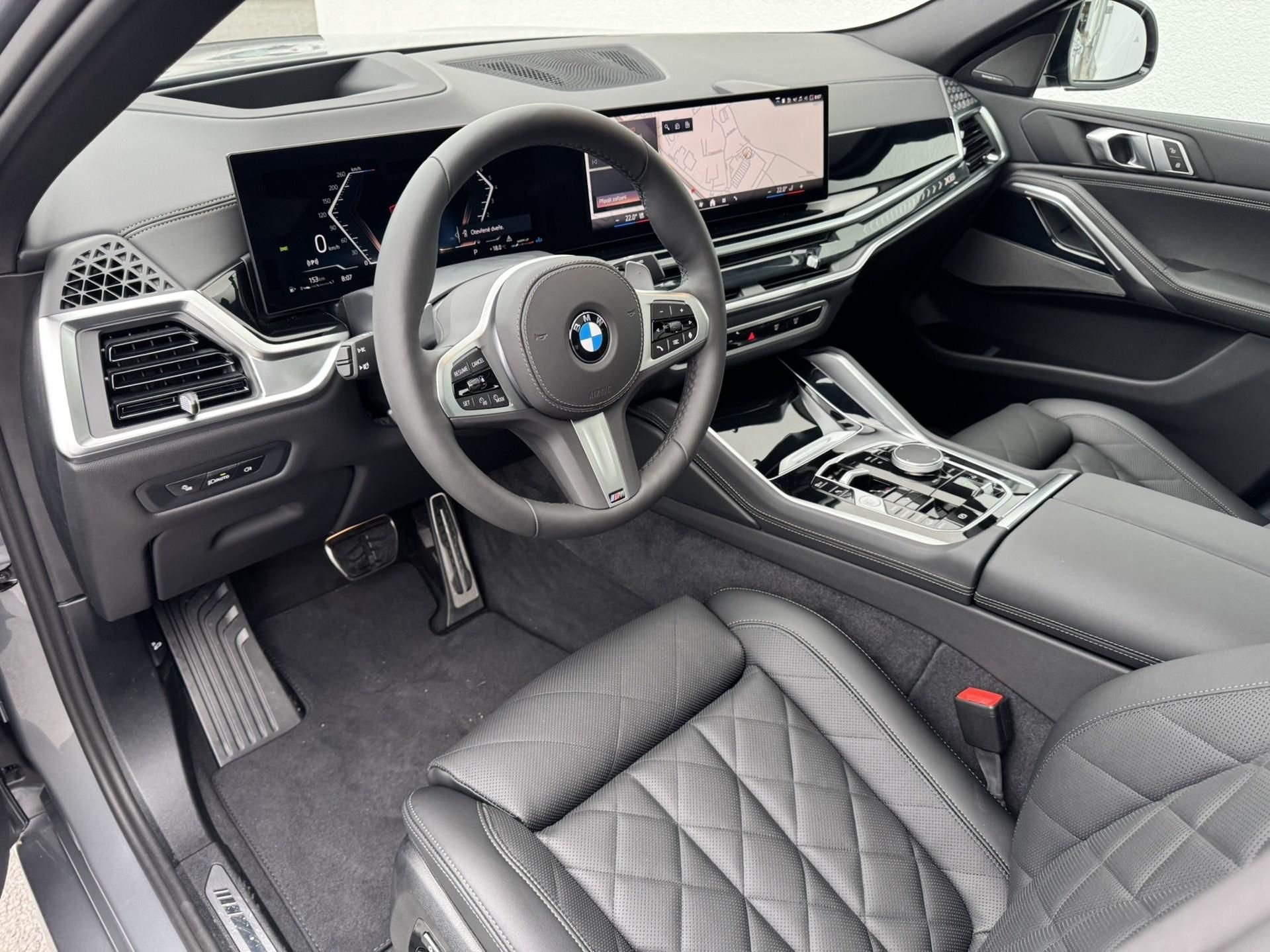 BMW X6, X6 xDrive 40i - fotka 5