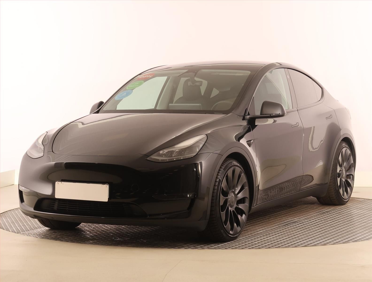Tesla Model Y, Performance 79kWh, SoH 93% - fotka 2