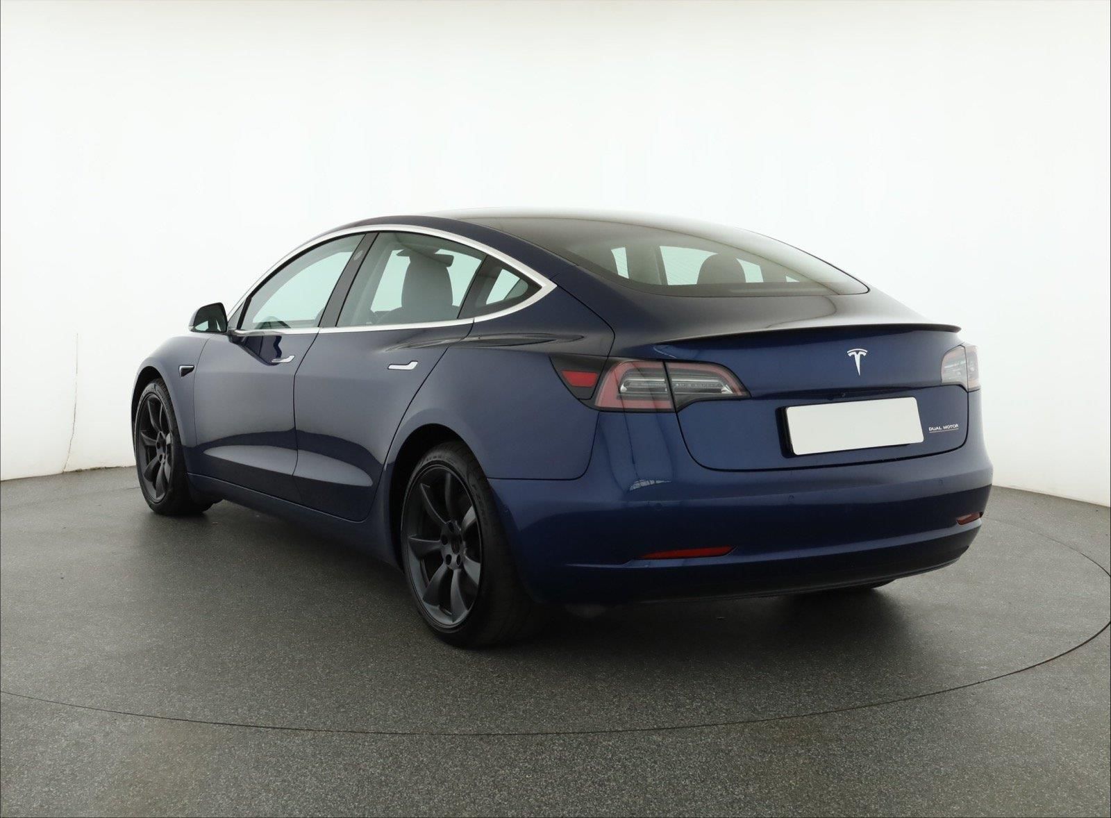 Tesla Model 3, Performance 78kWh, 4X4 - fotka 4