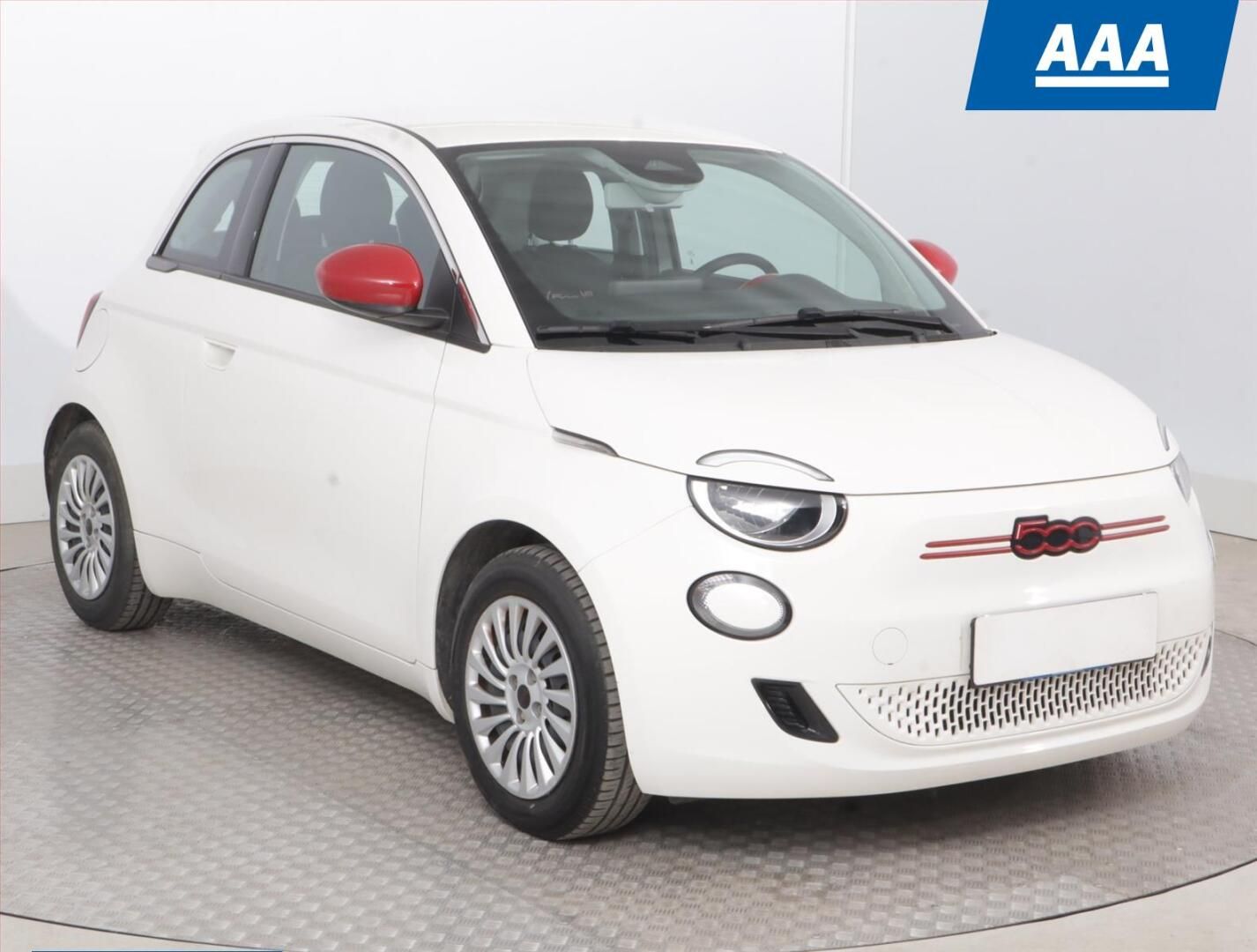 Fiat 500E, 42 kWh, SoH 96%, Automat