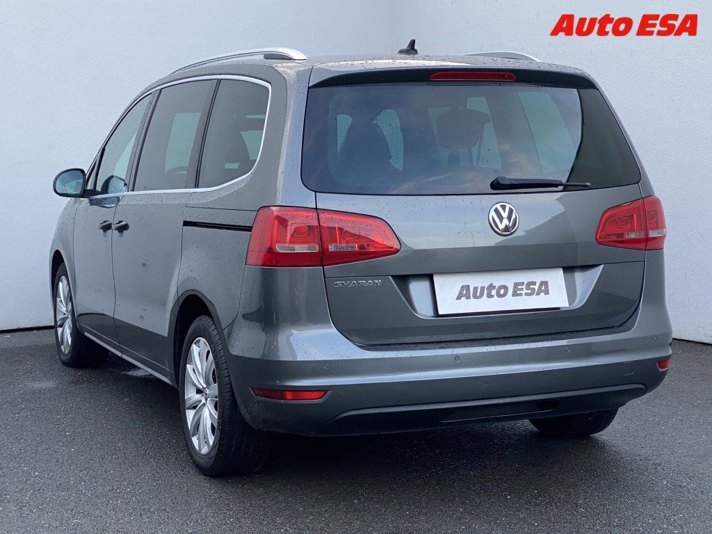 Volkswagen Sharan, 2.0 TDi,Highline,navi - fotka 6