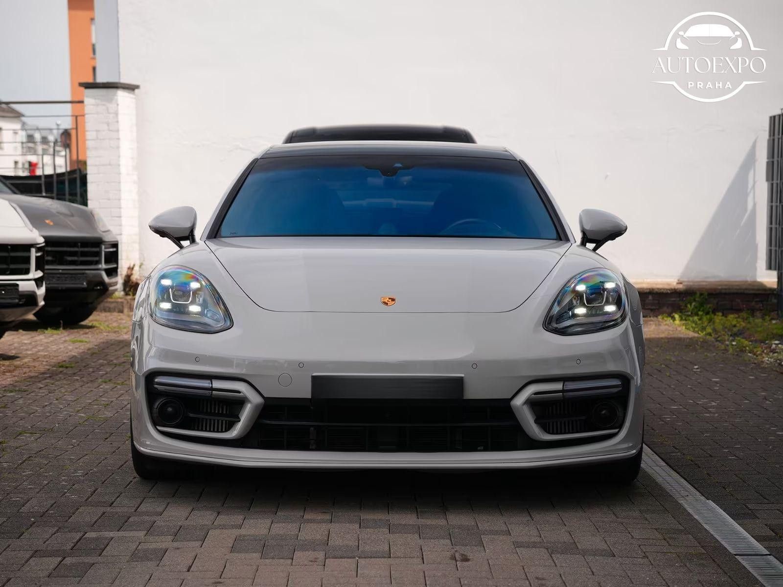 Porsche Panamera, 4 E-Hybrid Sport Turismo Sport - fotka 3