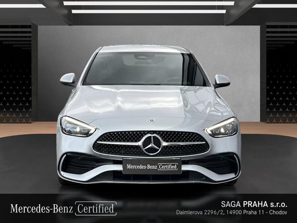 Mercedes-Benz Třídy C, C-Třída 220 d 4MATIC AMG Line - fotka 2