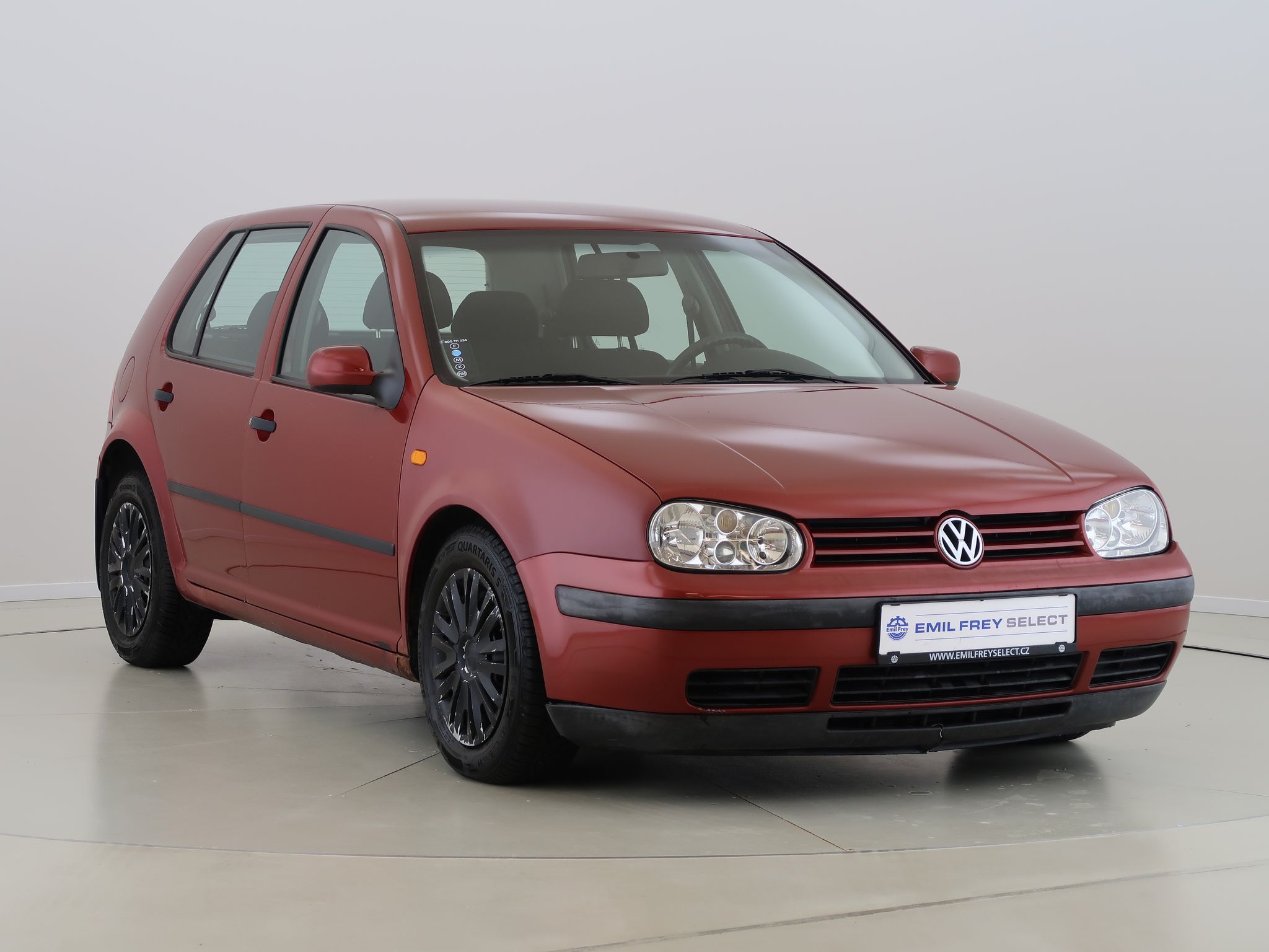 Volkswagen Golf, 1.6,74kW,Manuál,AC,Tažné - fotka 3