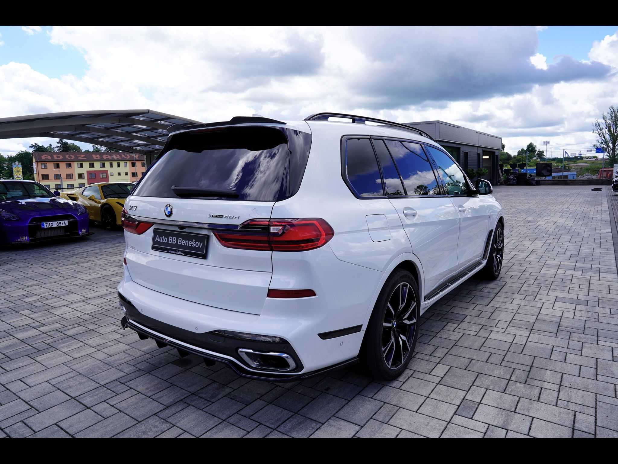 BMW X7, 40d xDrive/Mpaket/AT9/22"/340P - fotka 6