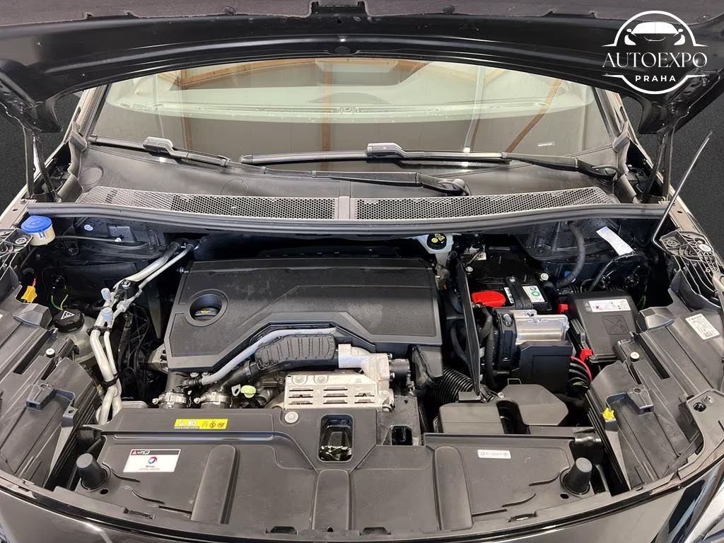 Peugeot 5008, 1.2 Hybrid 136 GT - fotka 5