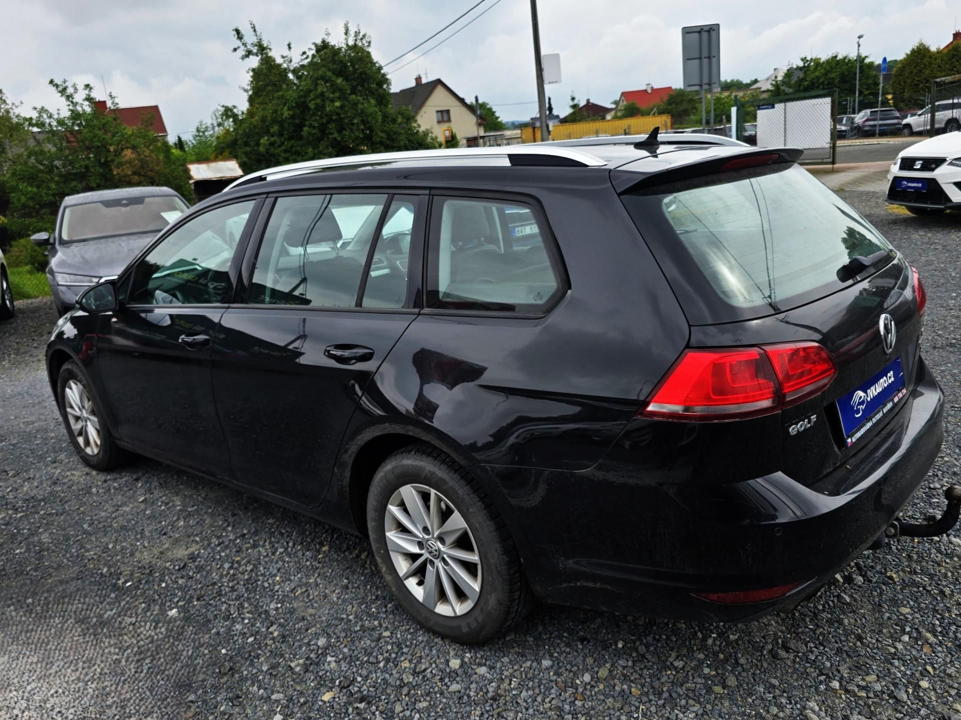 Volkswagen Golf Variant, 1.6TDI 77KW 4MOTION COMFORT ČR - fotka 4