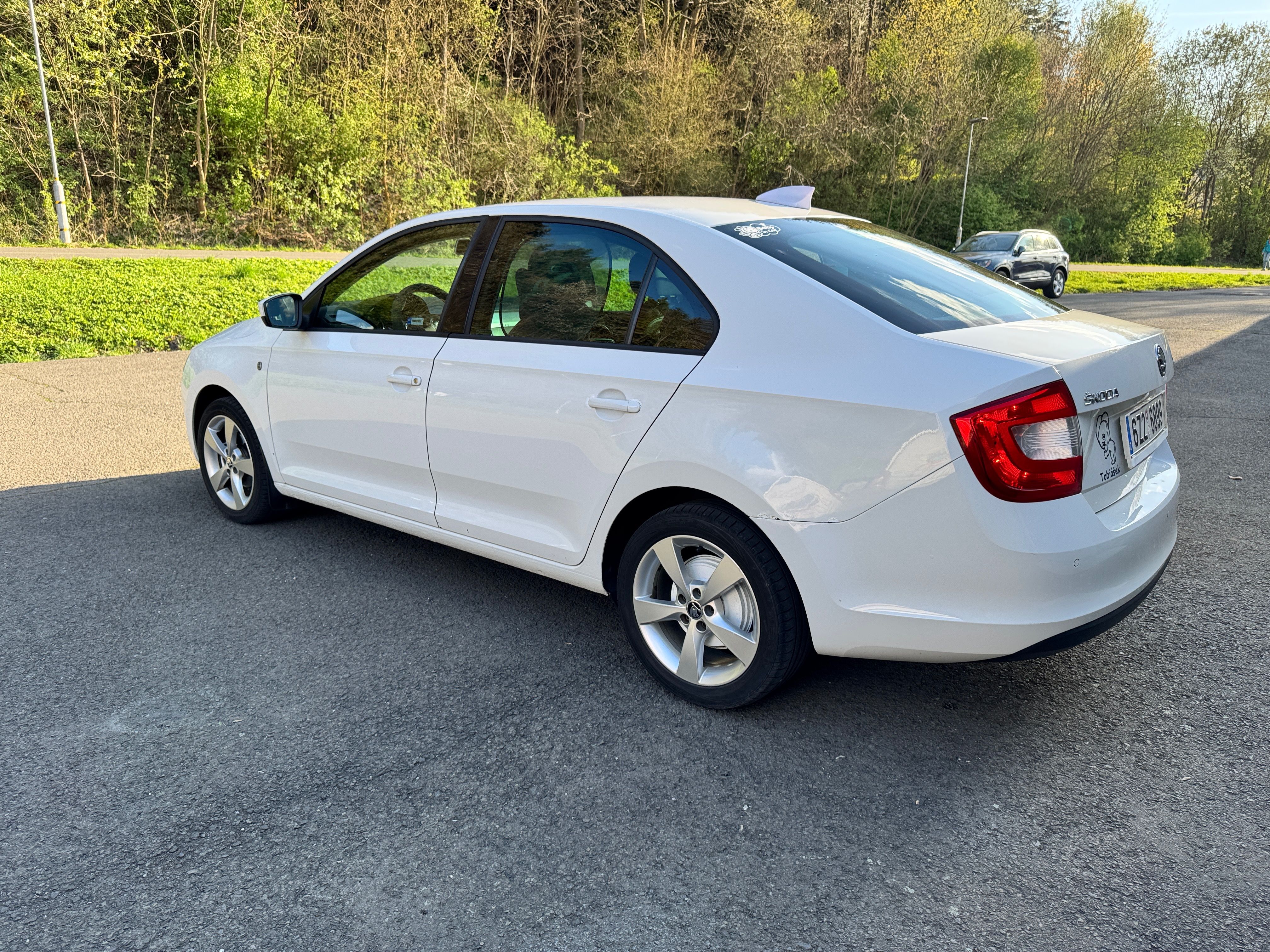Škoda Rapid, Škoda Rapid 1,2 tsi 63kw tažné - fotka 3
