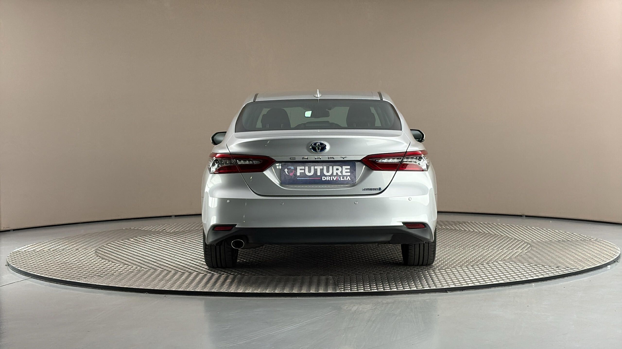 Toyota Camry, 2.5 Hybrid AUT Executive - fotka 5