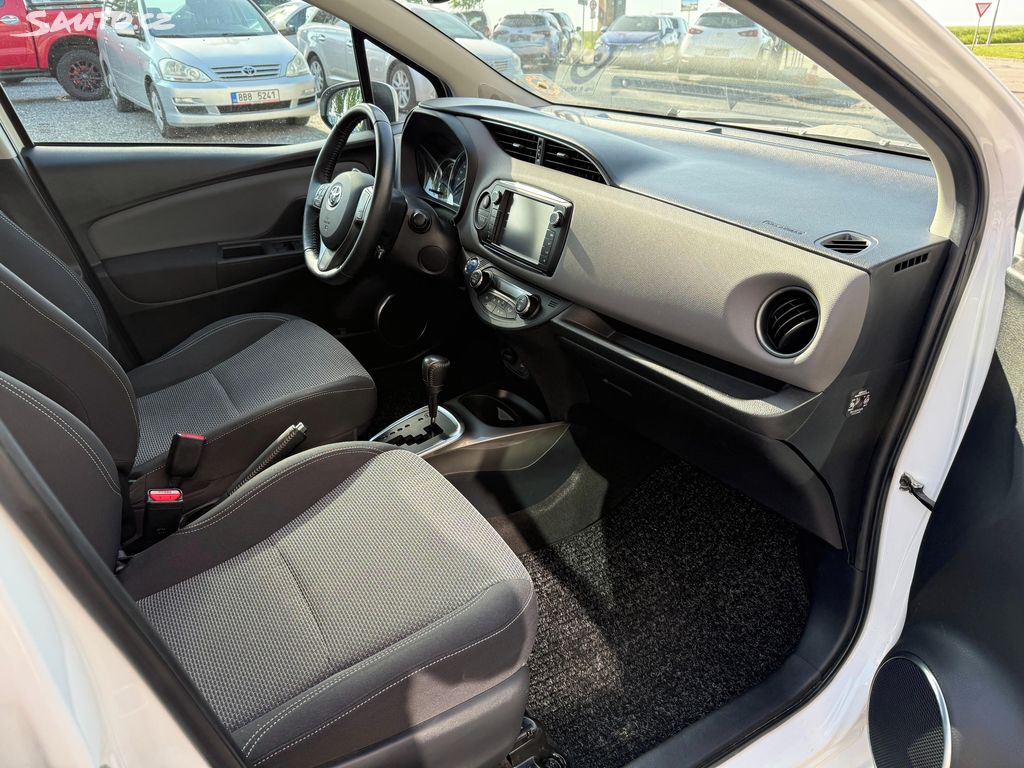 Toyota Yaris, fotka 20