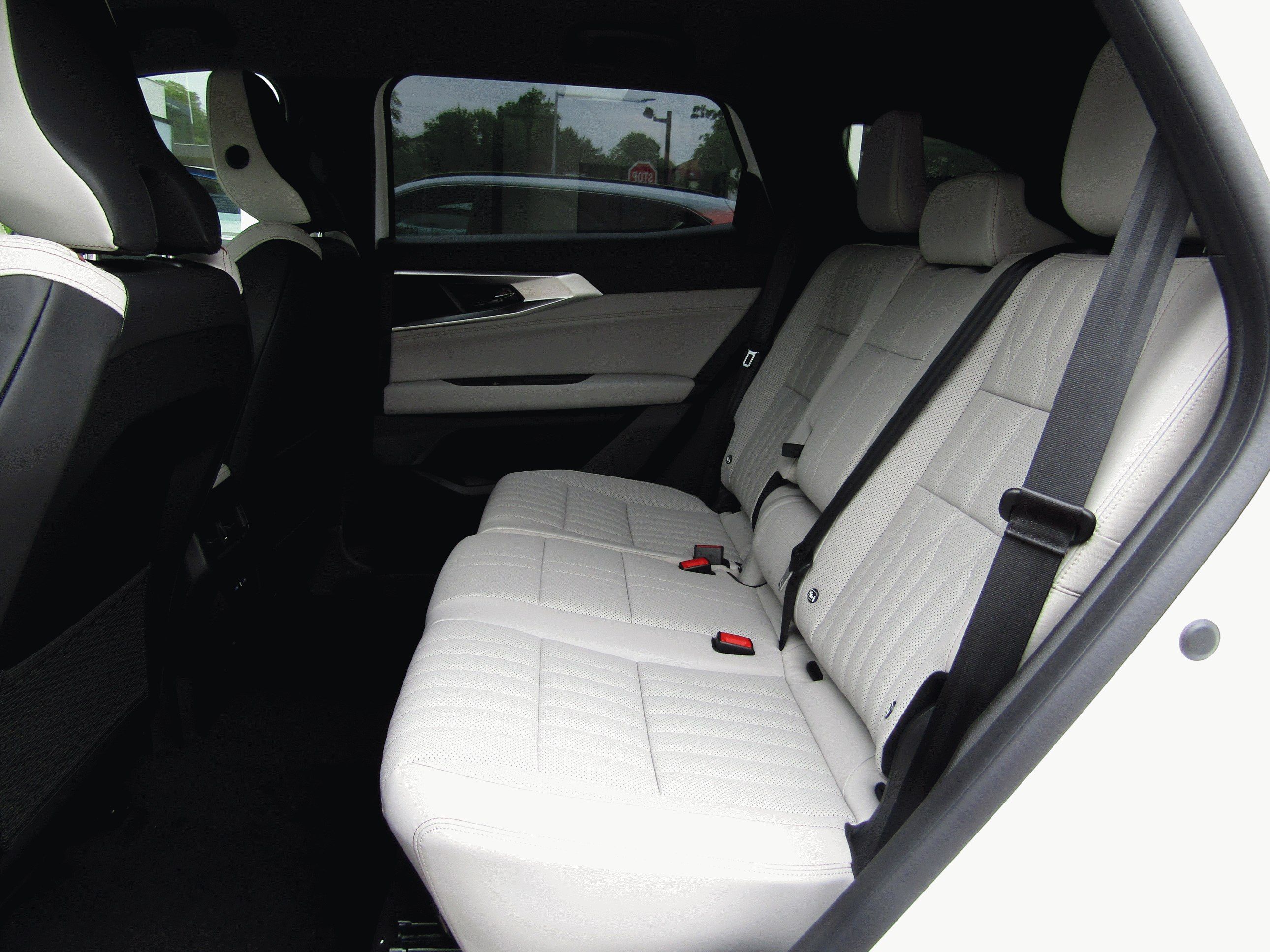 Renault Espace, E-Tech hybrid 200 Iconic - fotka 6