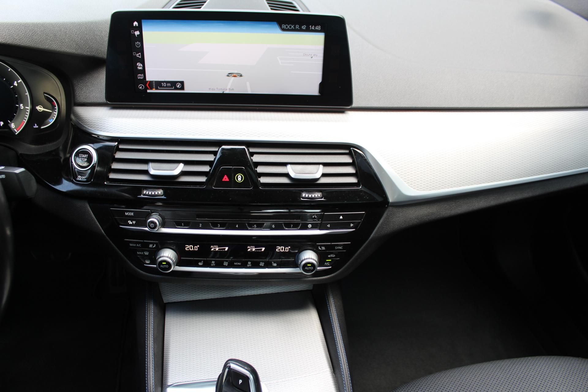 BMW Řada 5, 540d xDrive Mpaket Limousine - fotka 5
