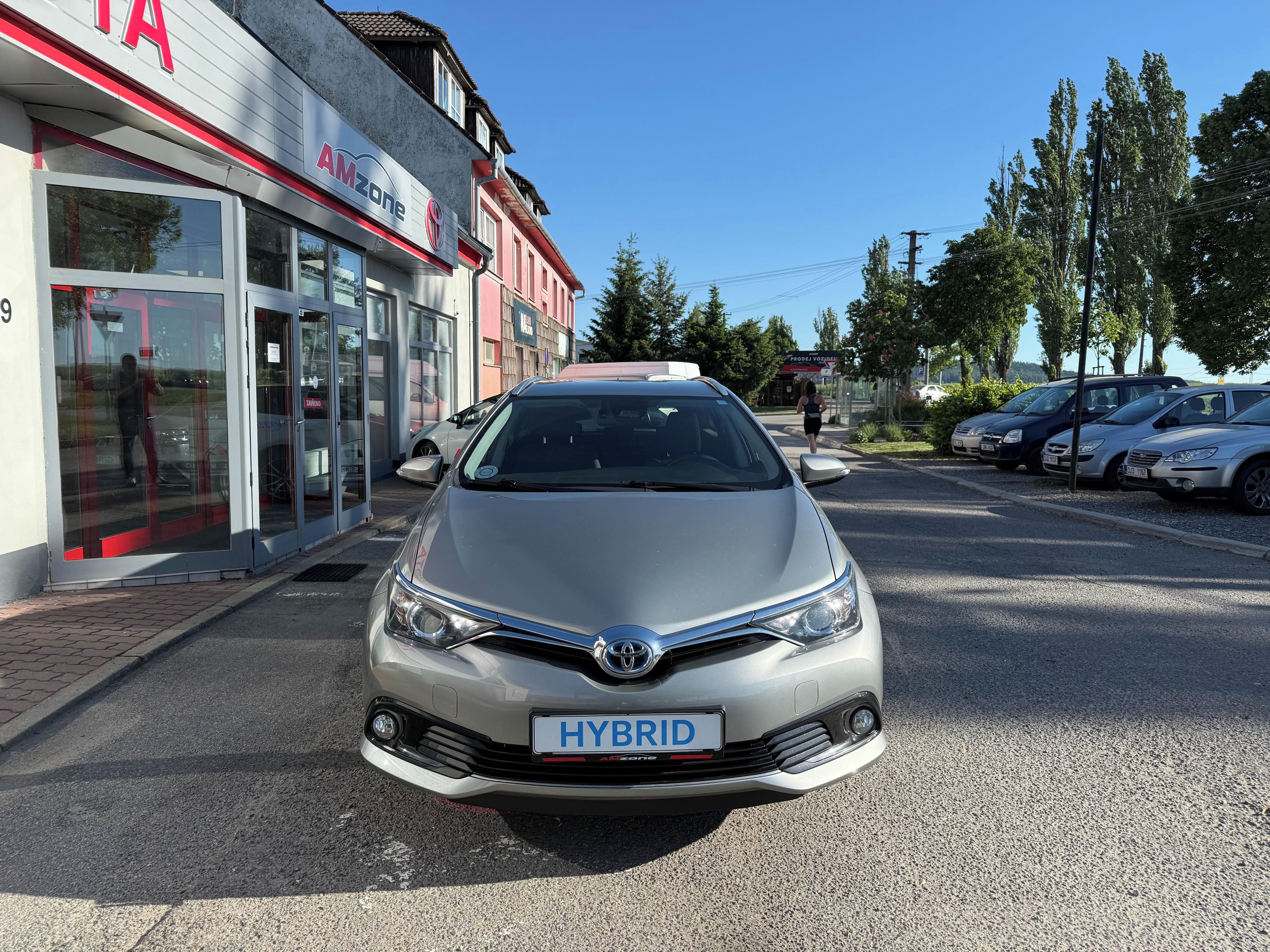 Toyota Auris, 1,8 HSD TS COMFORT STYLE - fotka 6